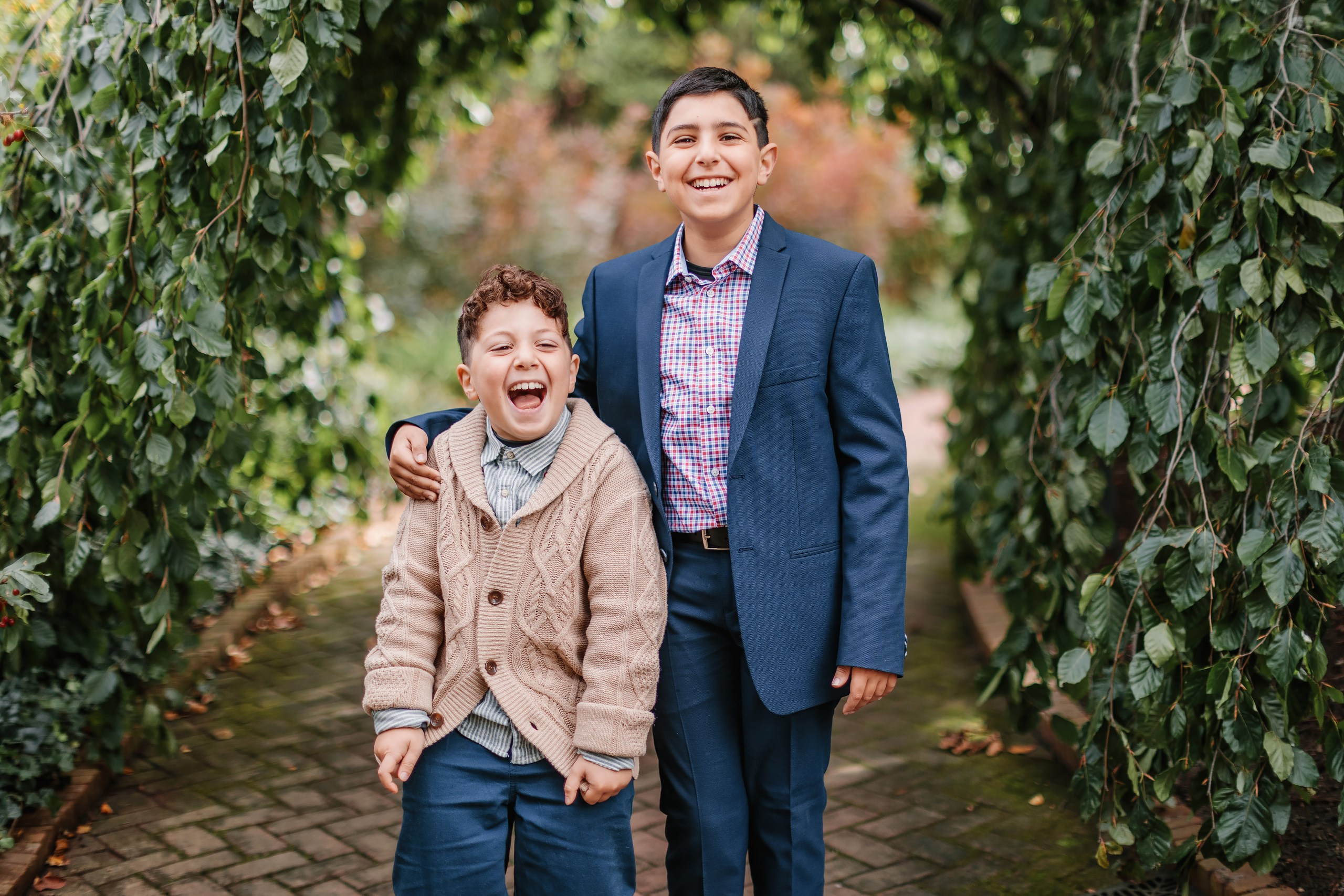 10.08.23 Family Photoshoot. Wedding family event photographer in Chicago Nick Yushevich