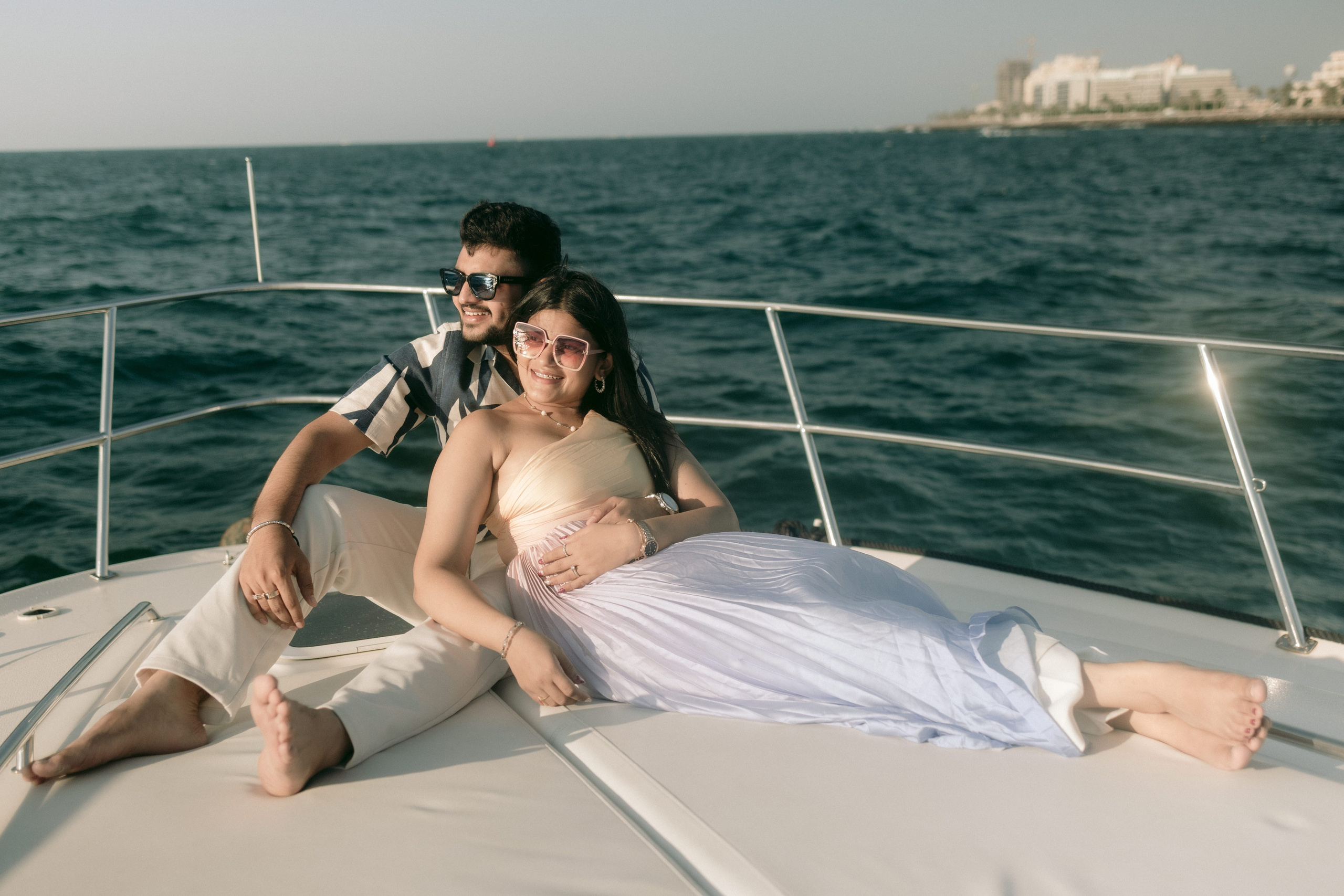 COUPLE SESSIONS. Love Emotions Weddings