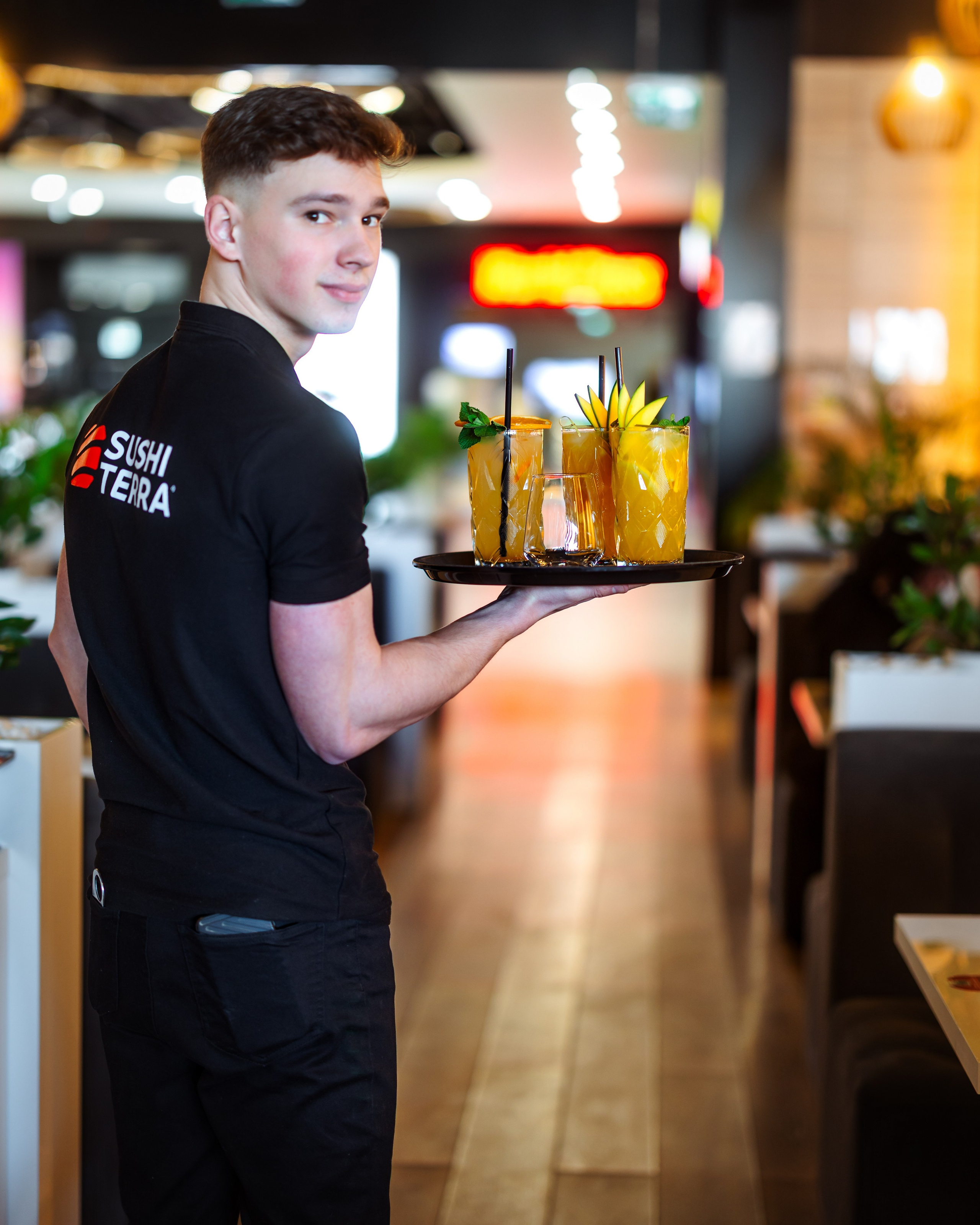 Sushi Terra. Marius Ciocan