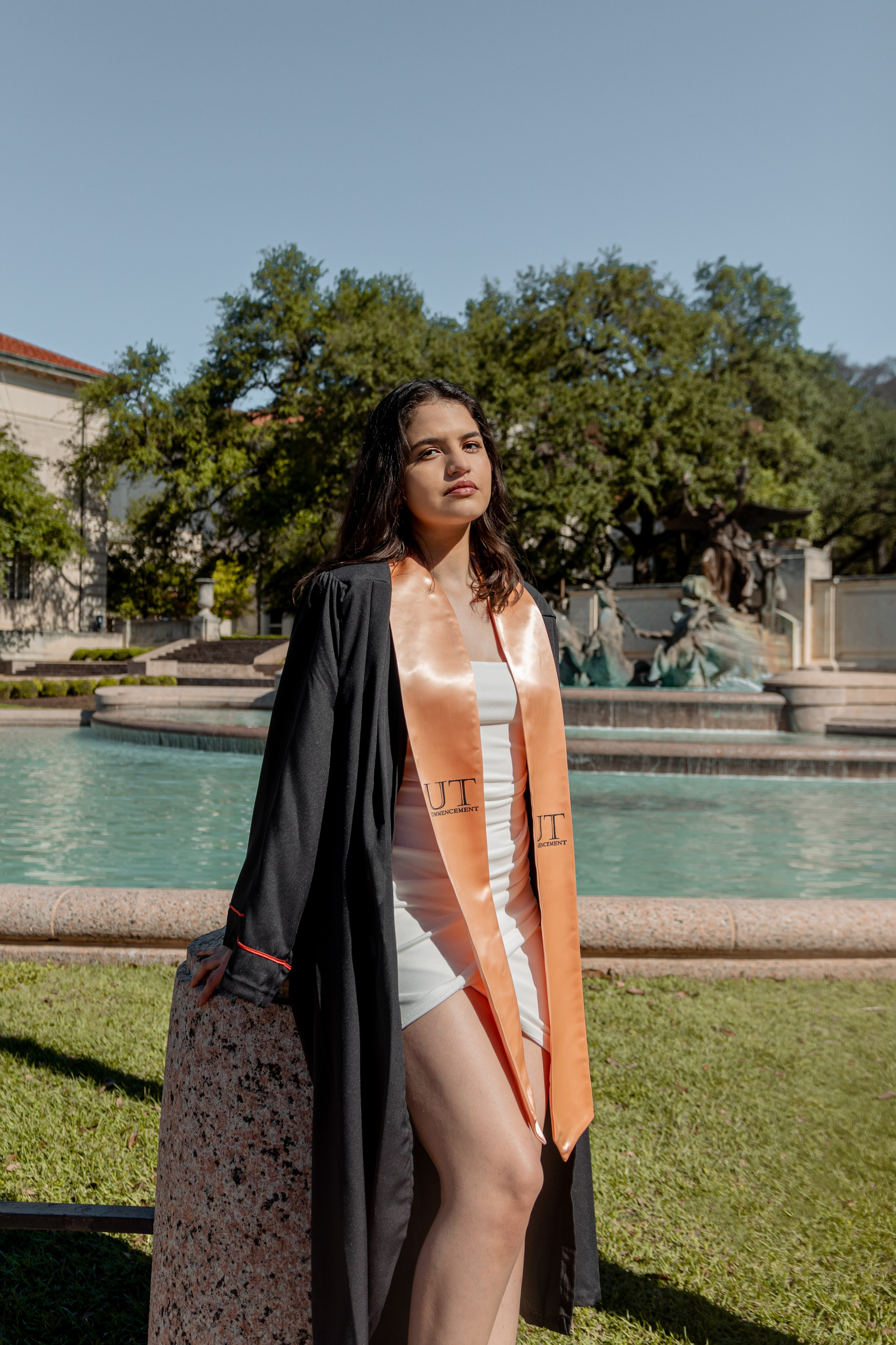 Noelia’s senior photoshoot at the University of Texas