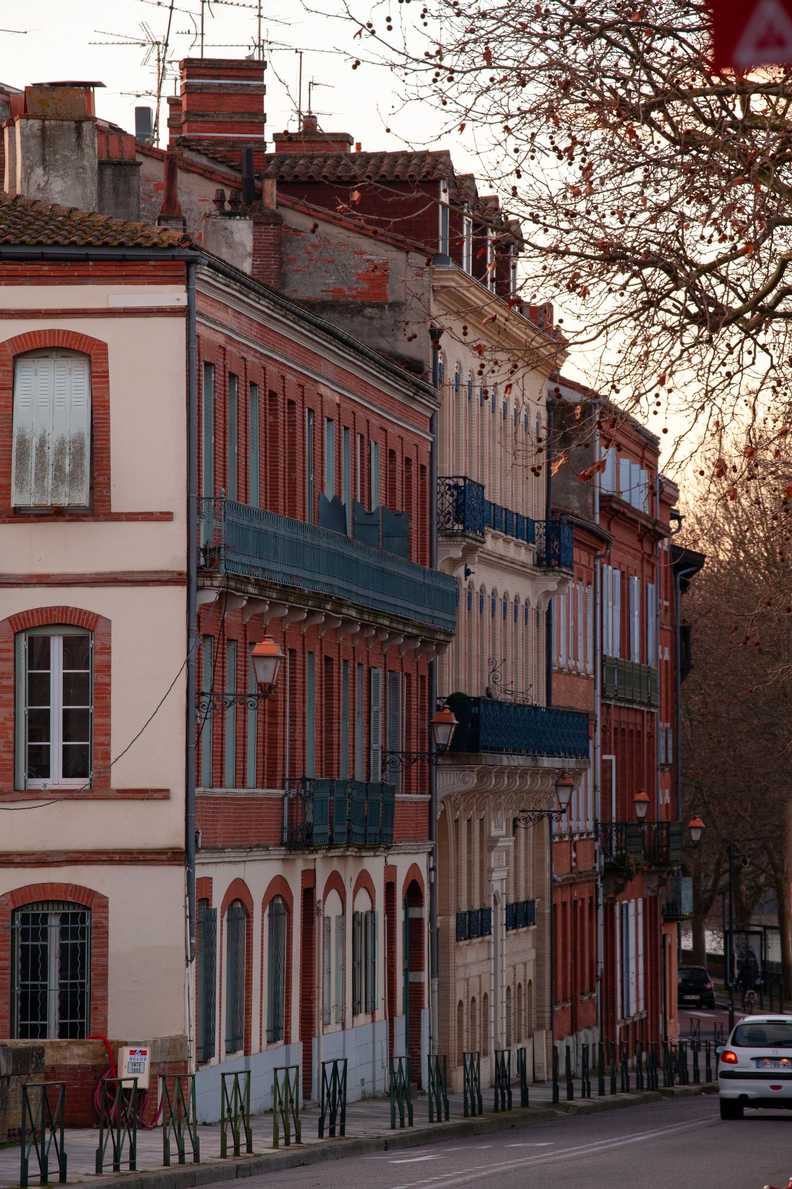 Toulouse. Eugénie Smirnova — your photographer in Toulouse and southwest France