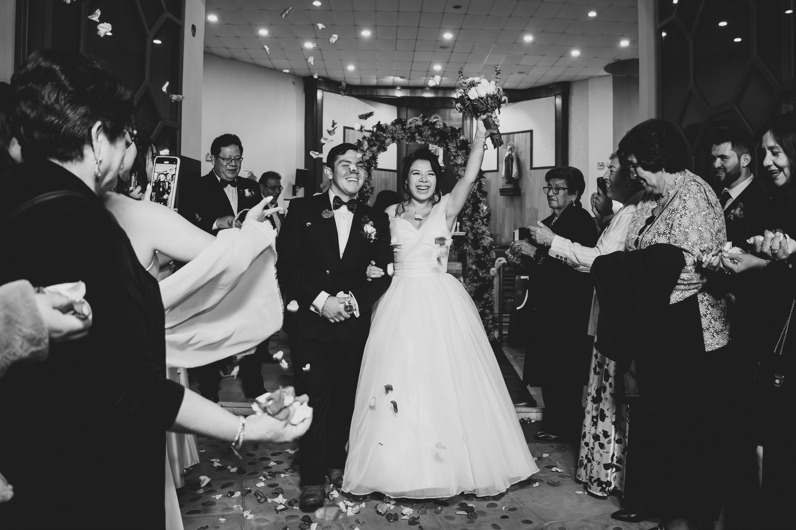 ALEJANDRA + RODRIGO BODA RELIGIOSA. Studio KVTA | Fotografía y Video de Bodas en Arequipa