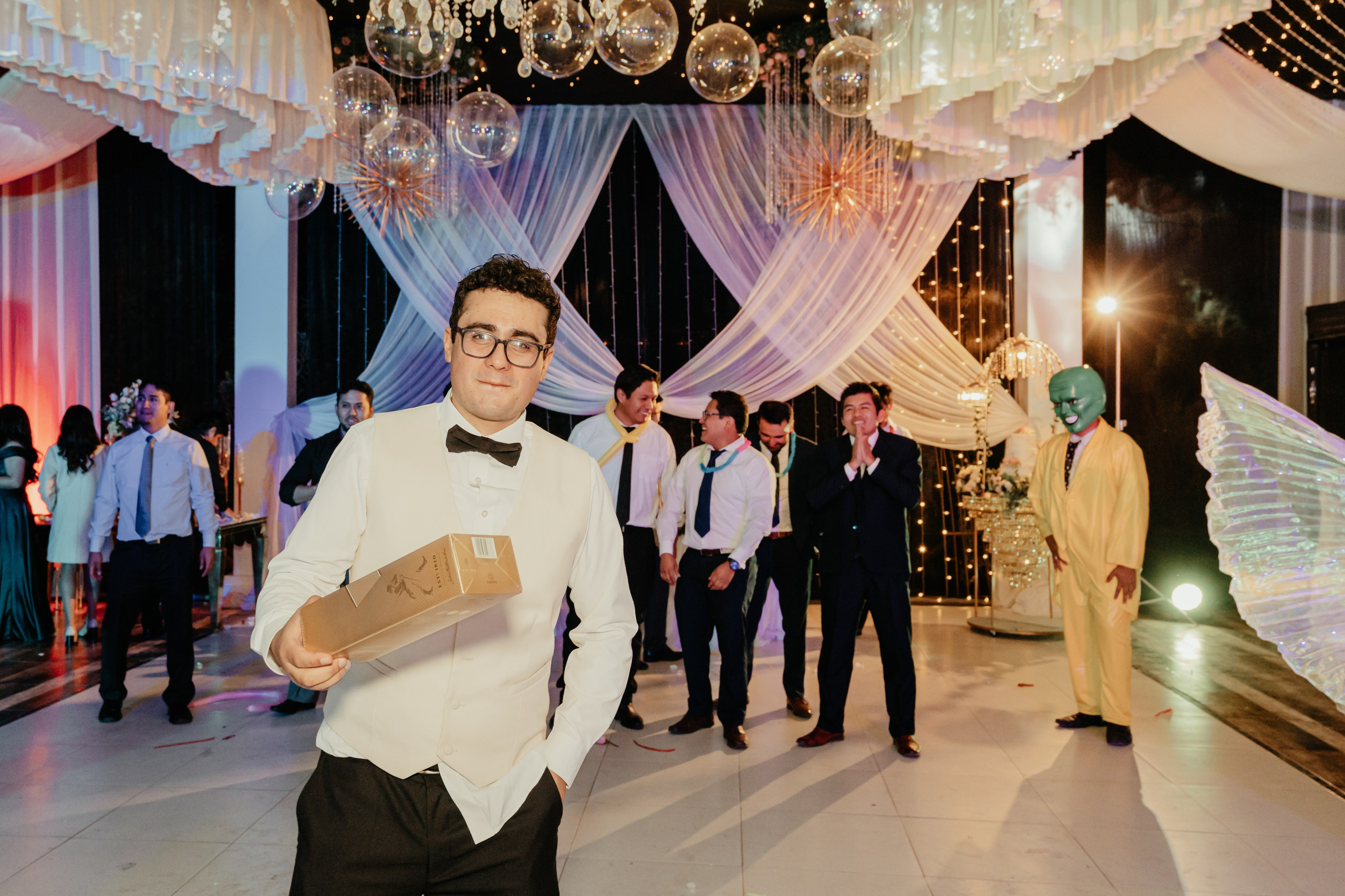 VANIA + LUIS BODA CIVIL. Studio KVTA | Fotografía y Video de Bodas en Arequipa