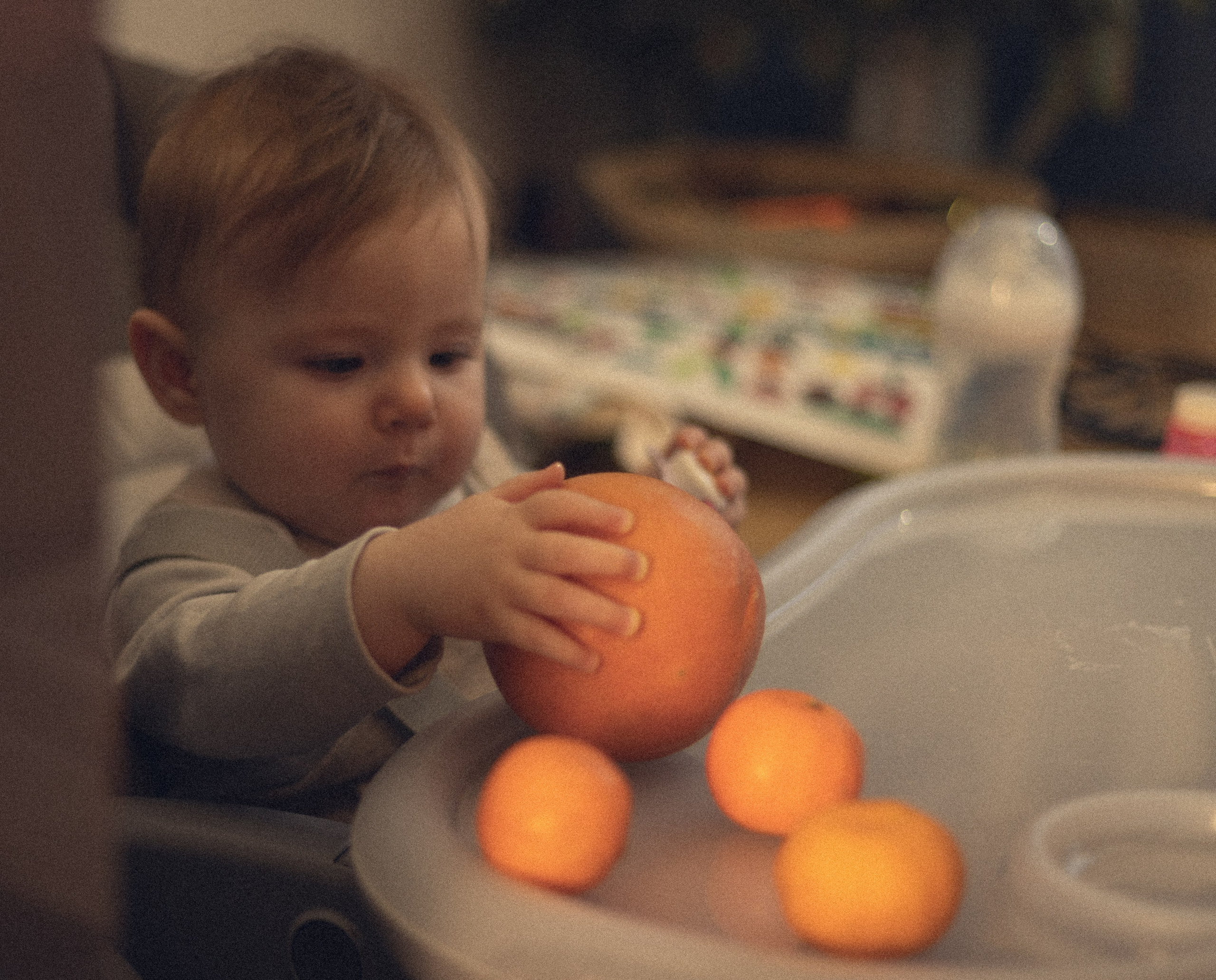 Séance photo de famille pour Noël. Histoires d’amour, séances photos de famille et de mariage en France