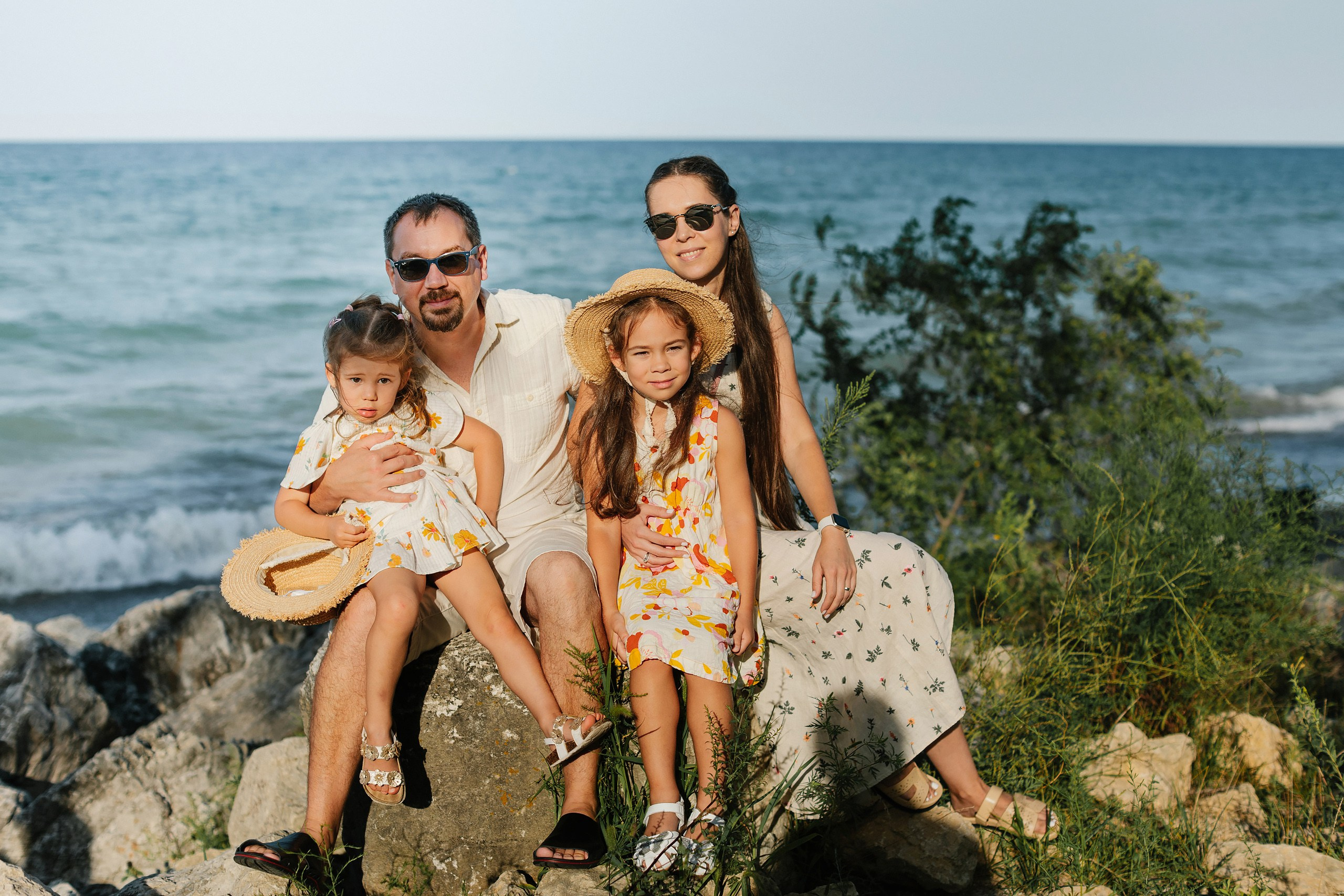 08.17.25 Family Photoshoot. Wedding family event photographer in Chicago Nick Yushevich