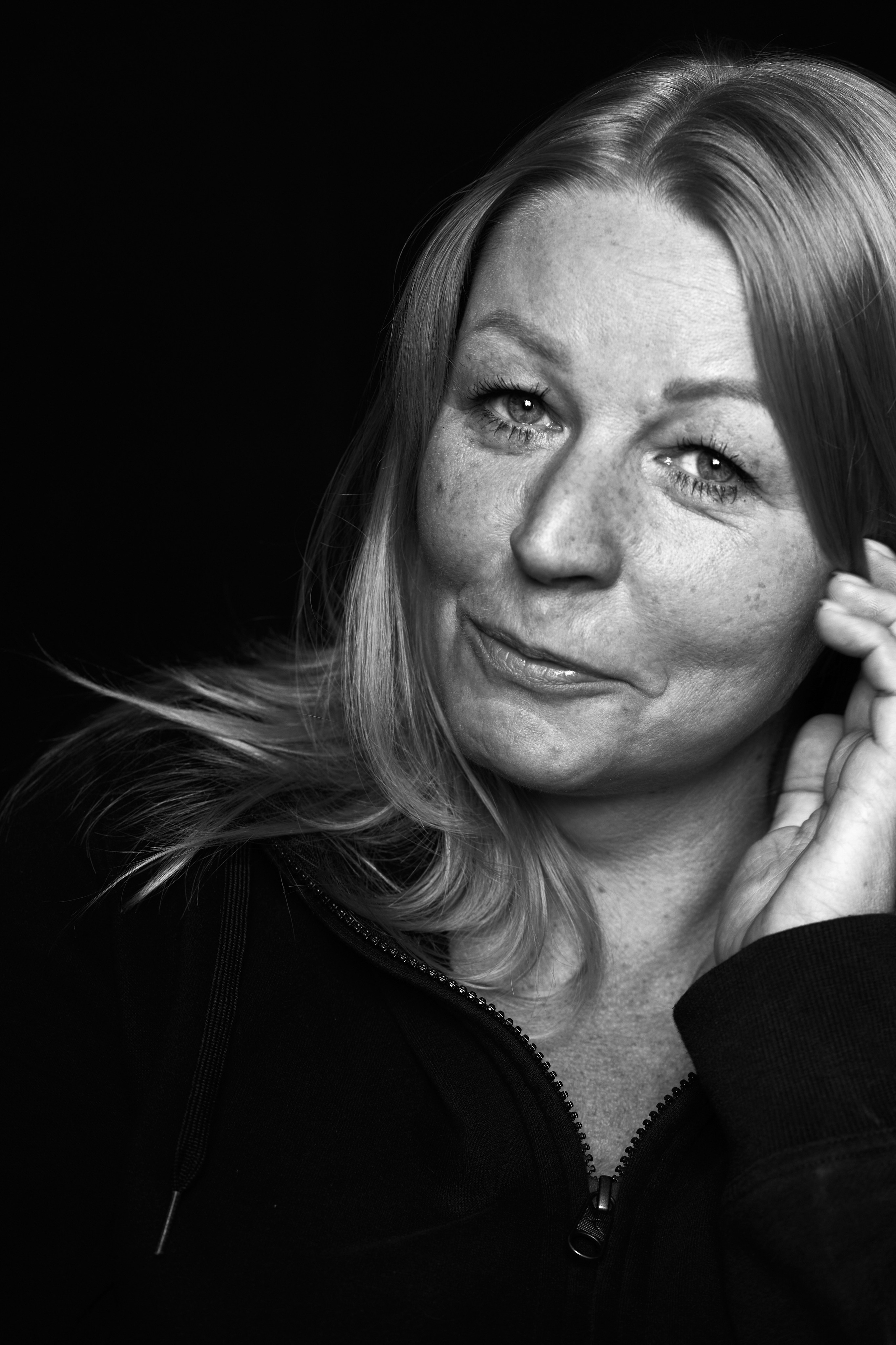 Portrait photographer in Riga. Photographer in Doha, Qatar