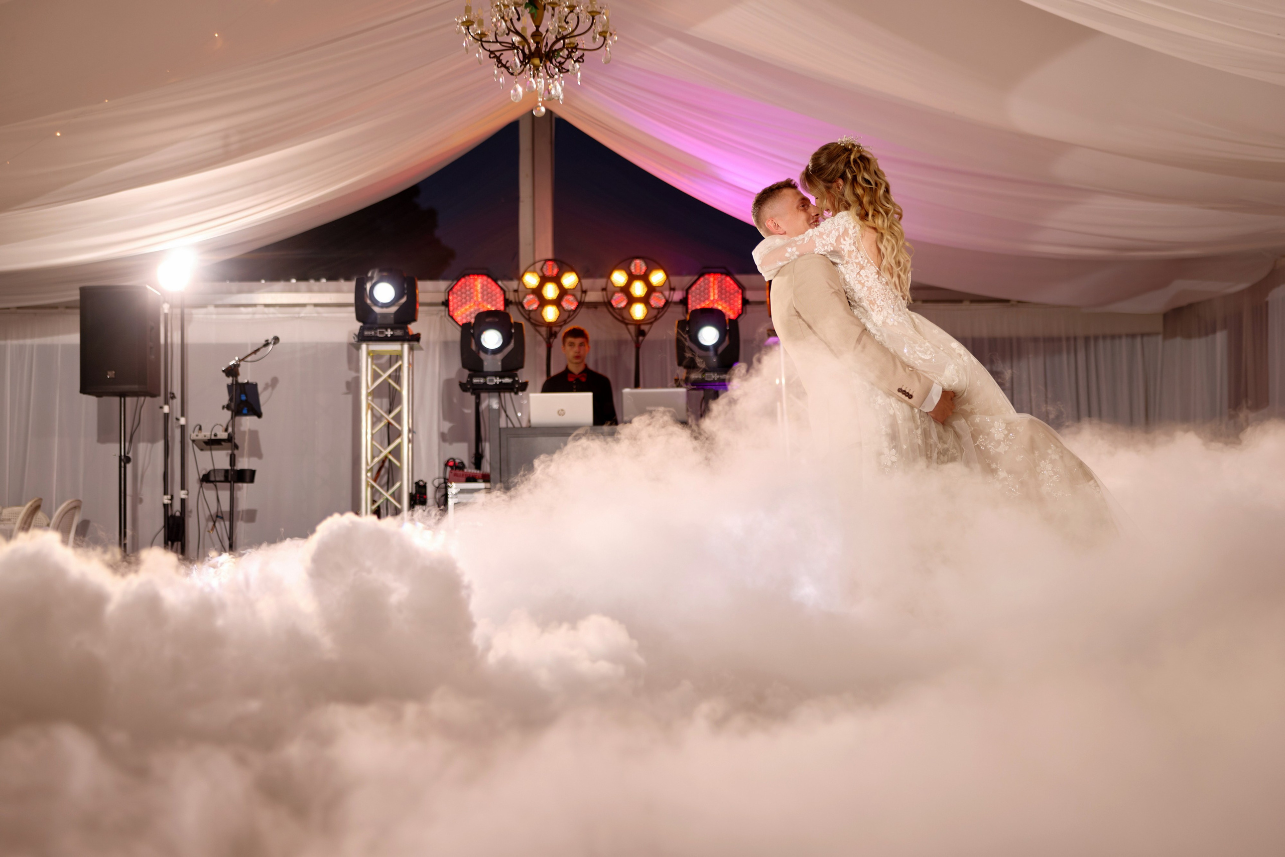 Wesele w Miód Lawenda. Daniel Chróściel Studio Myslub Fotografia i wideo ślubne