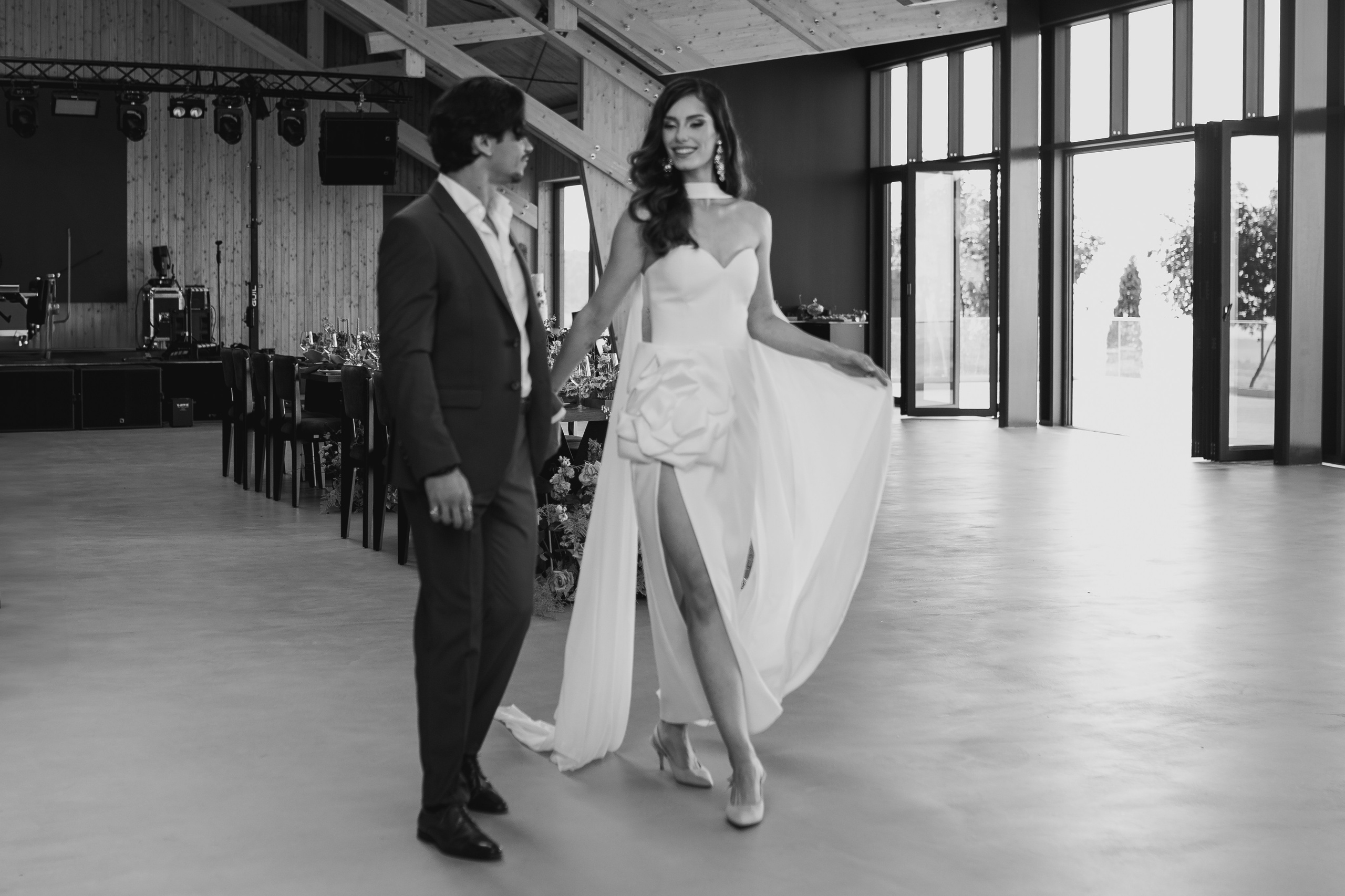 This could be your wedding day. Fotograf de nunta — documenting your love story with a touch of editorial — wedding photographer