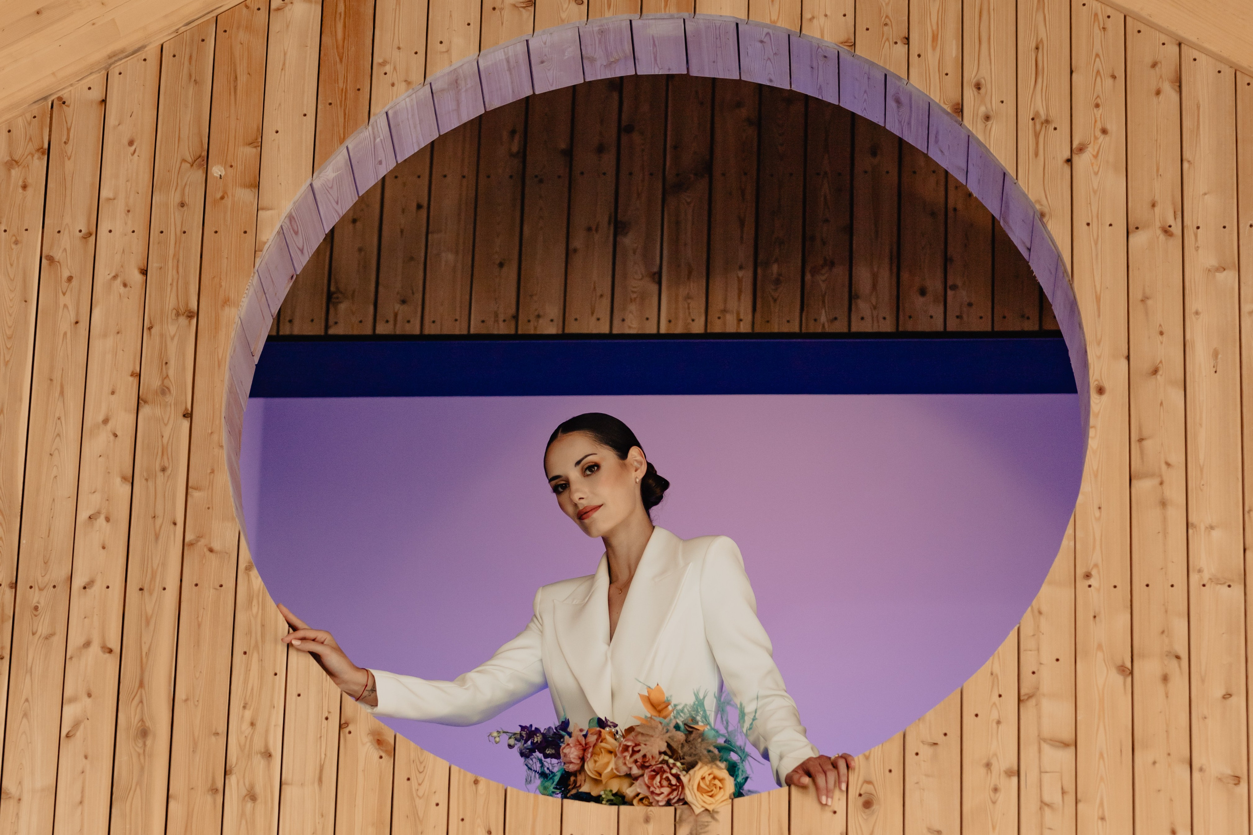 Styled shot at The Barn, Cluj. Fotograf de nunta — documenting your love story with a touch of editorial — wedding photographer