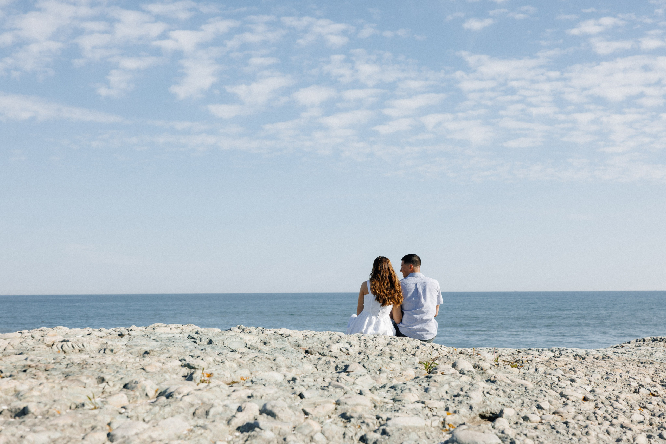 Bella & Nick — Sunset Engagement. Rhode Island Wedding Photographer Tati Simpson