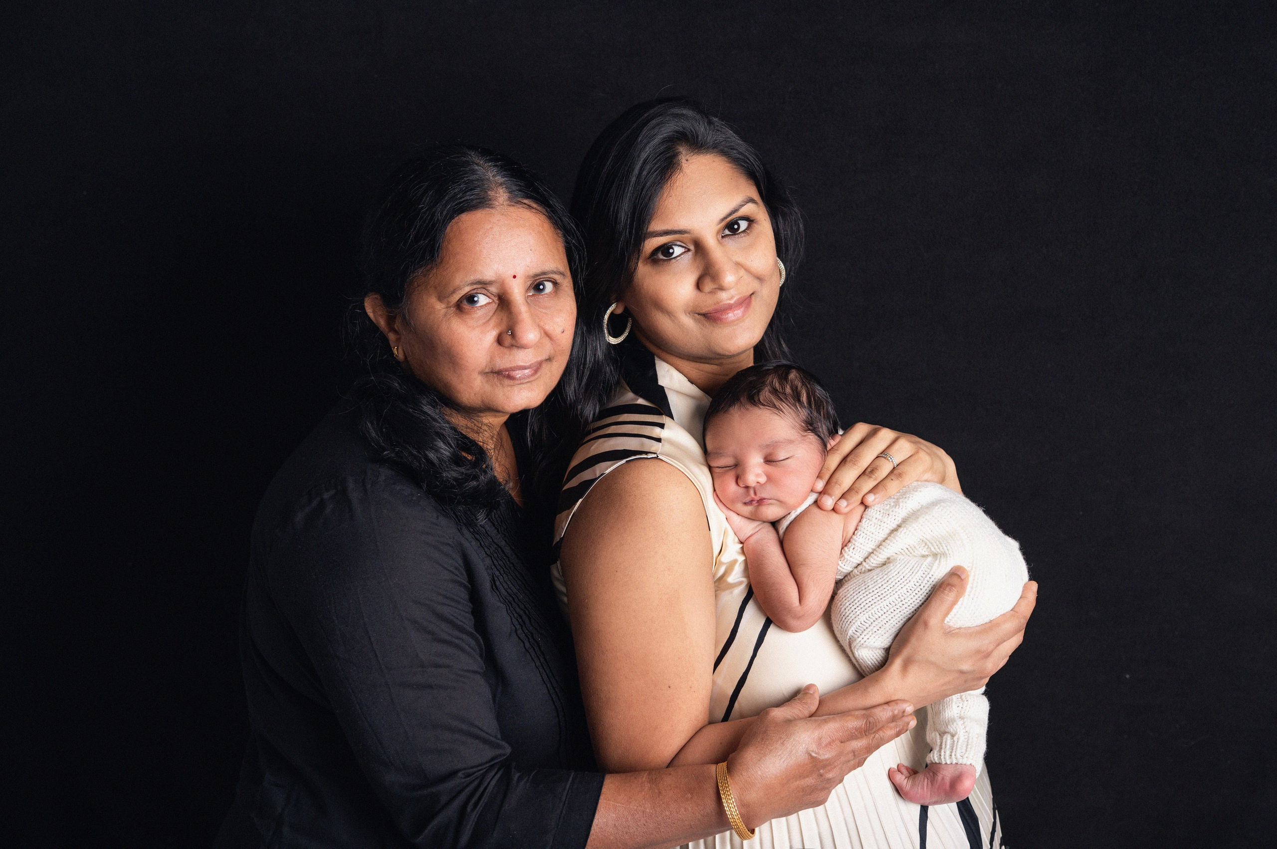 Varad 8 days. In-home newborn photography Raleigh & area Katya Kulikova