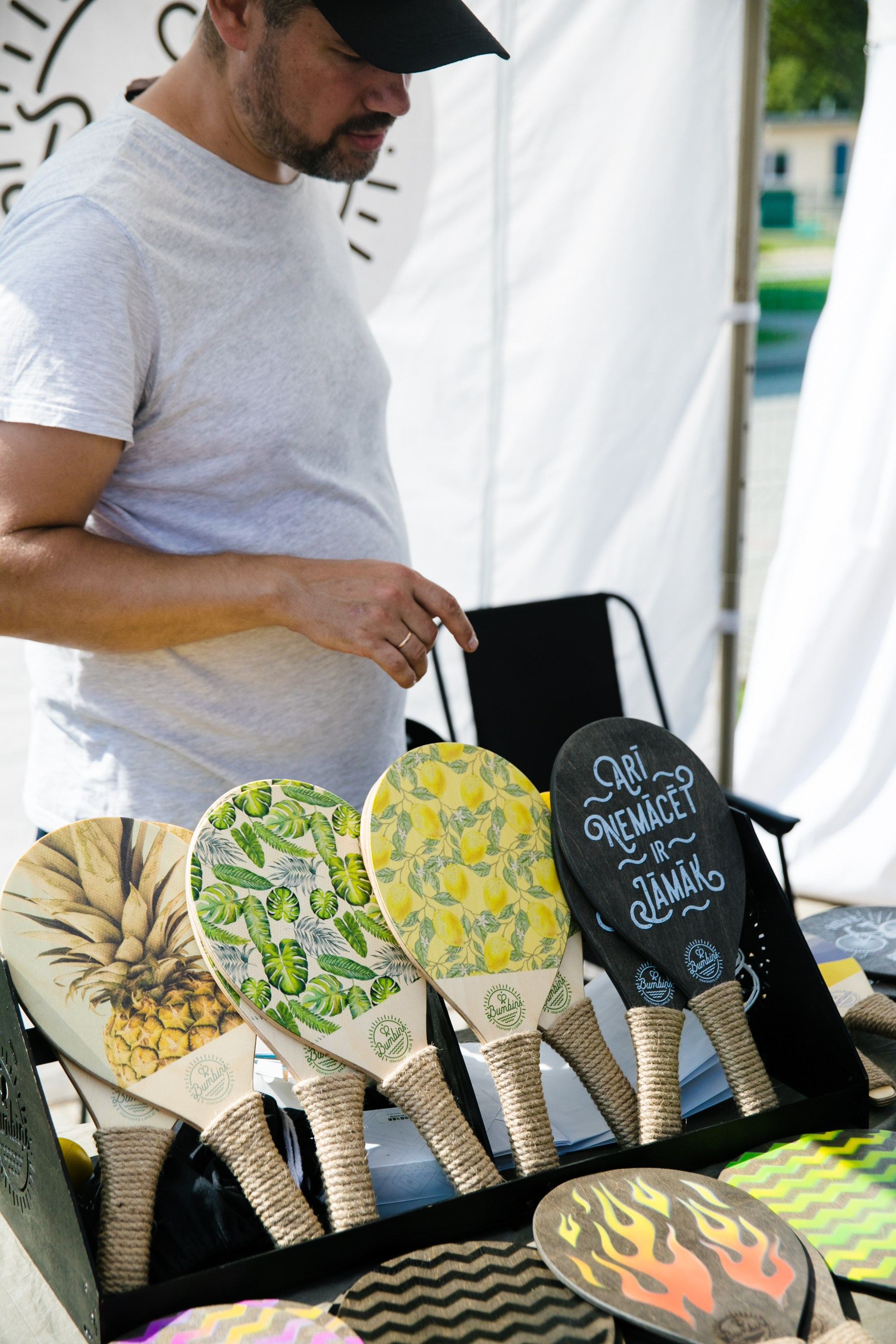 Carnikavas nēģu svētki/gadatirgus. Sandra Garanca Portrait and event photographer