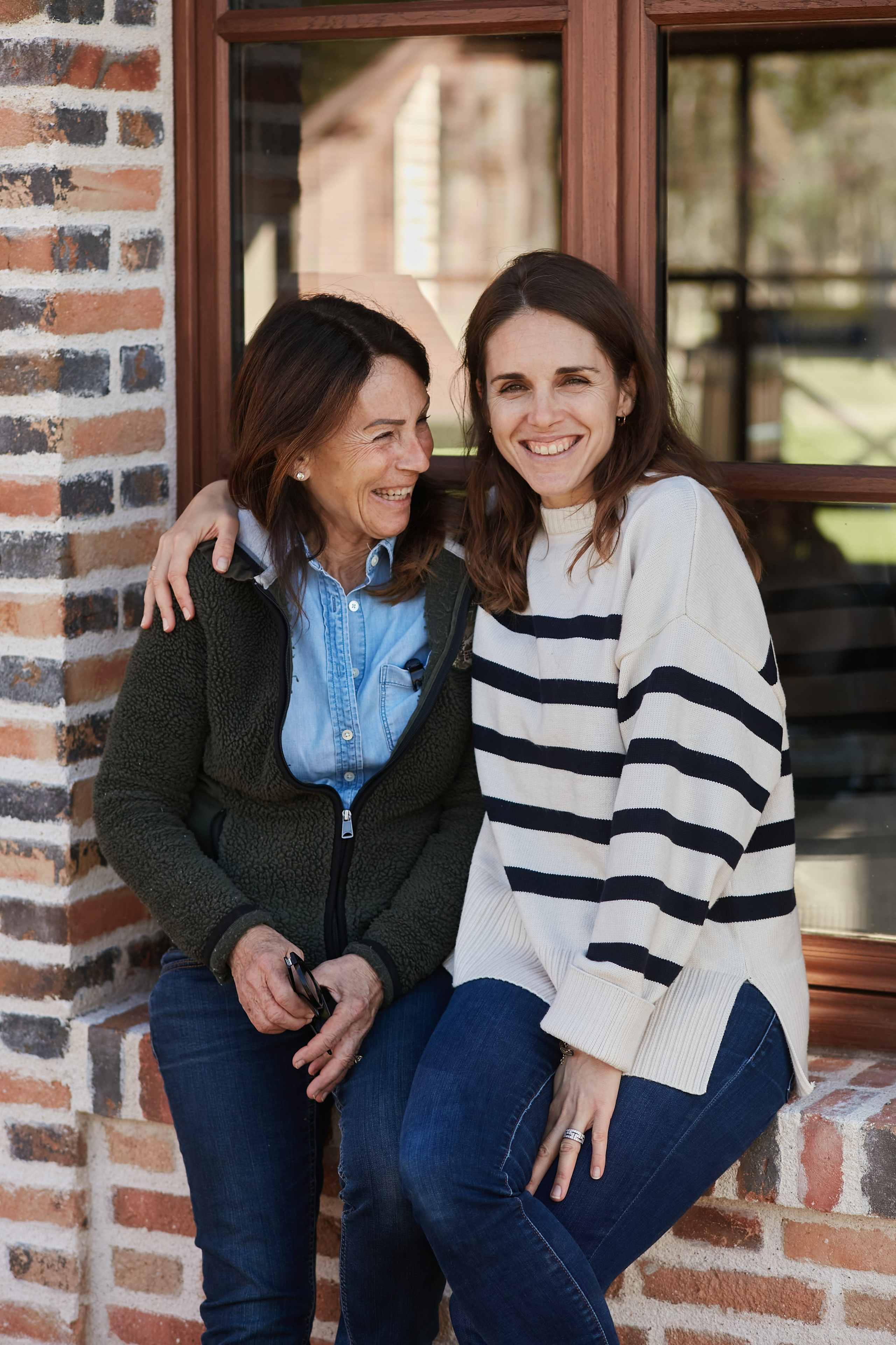 Family story in France. Amazing photo session at a time convenient for you. Y