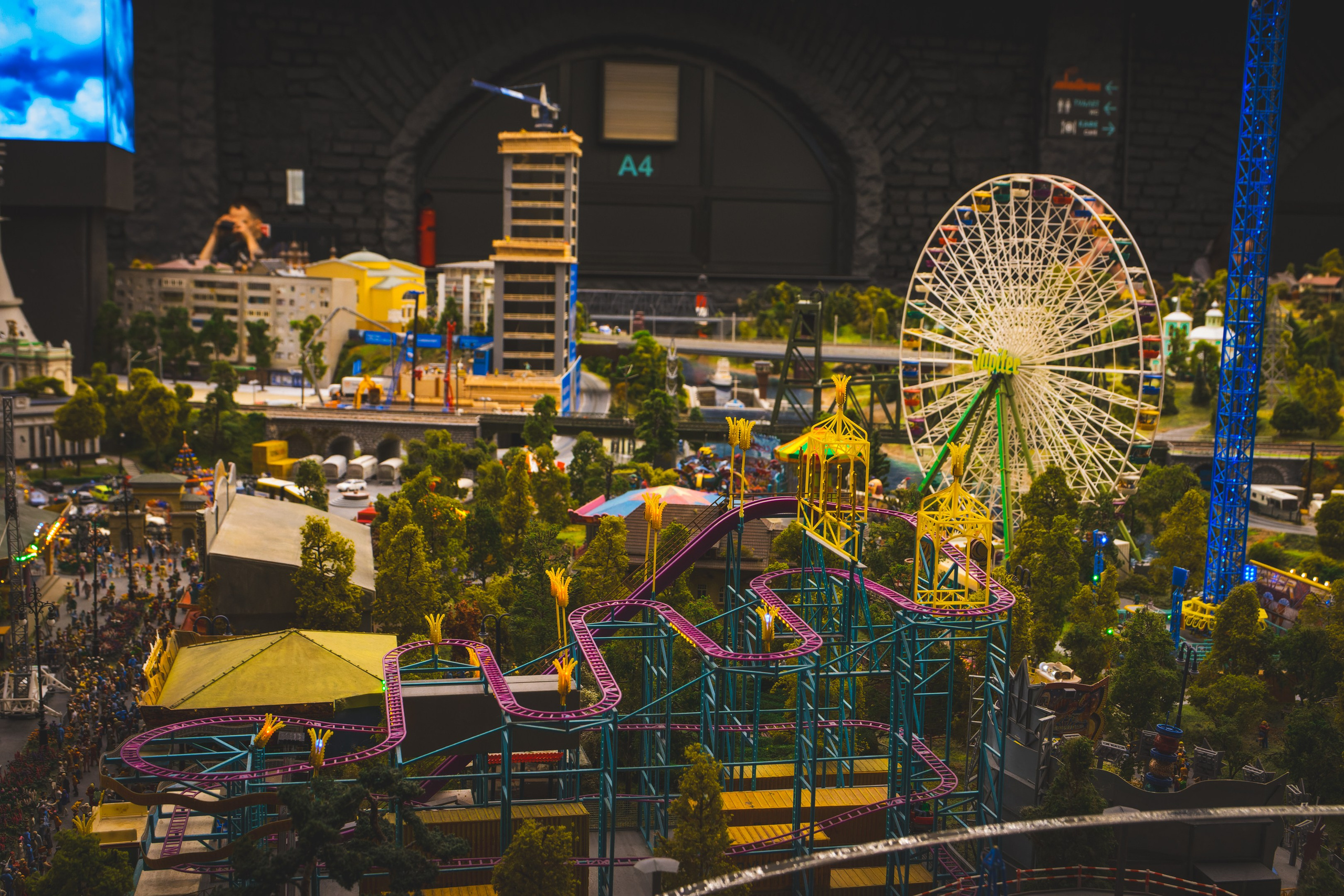 Puhkus Peterburis (Ermitaaž, Shadow muuseum, Grand Maket Venemaa, ArtMuza). Nebula 25 — Fotod teie hingele