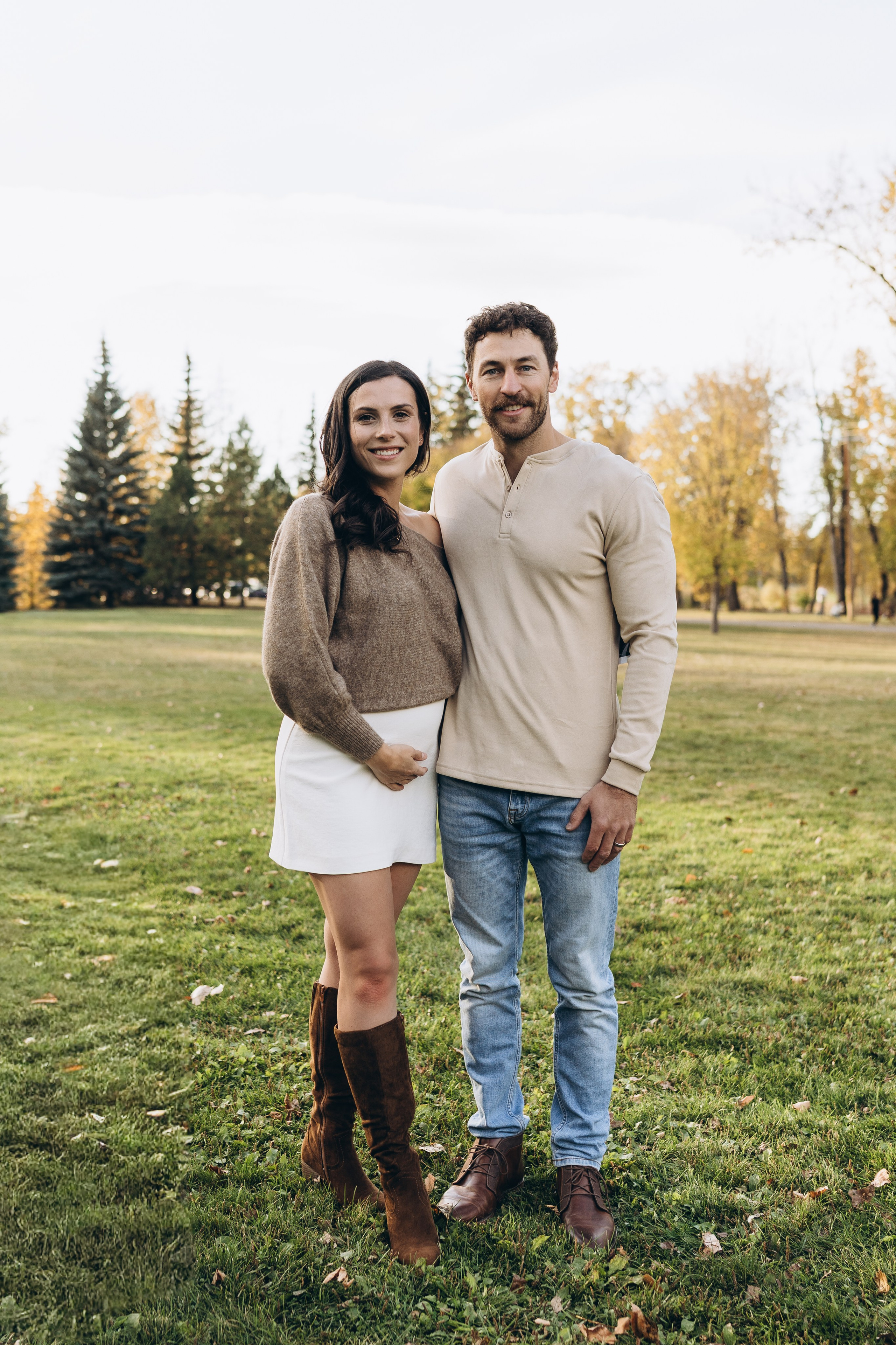 Jess & fam. Calgary Wedding & Lifestyle Photographer — Yevhen Polishchuk