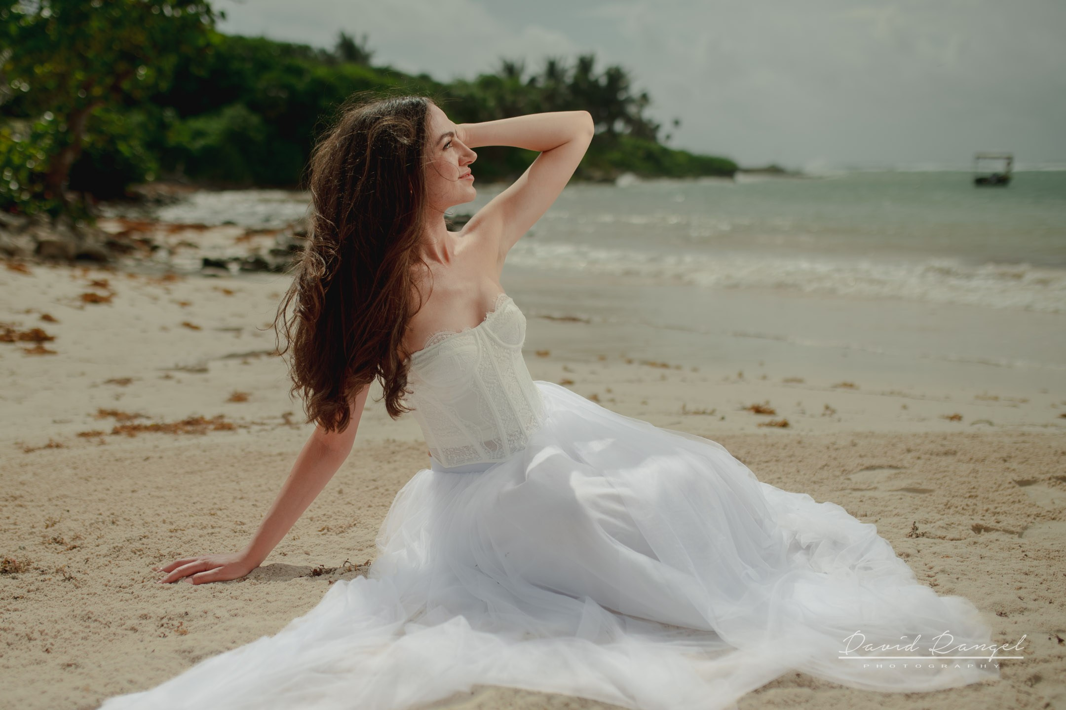 Secilia and Brandon tras the dress at the Conrad Tulum Hotel. Destination wedding photographer based in Cancun and Riviera Maya with service worldwide