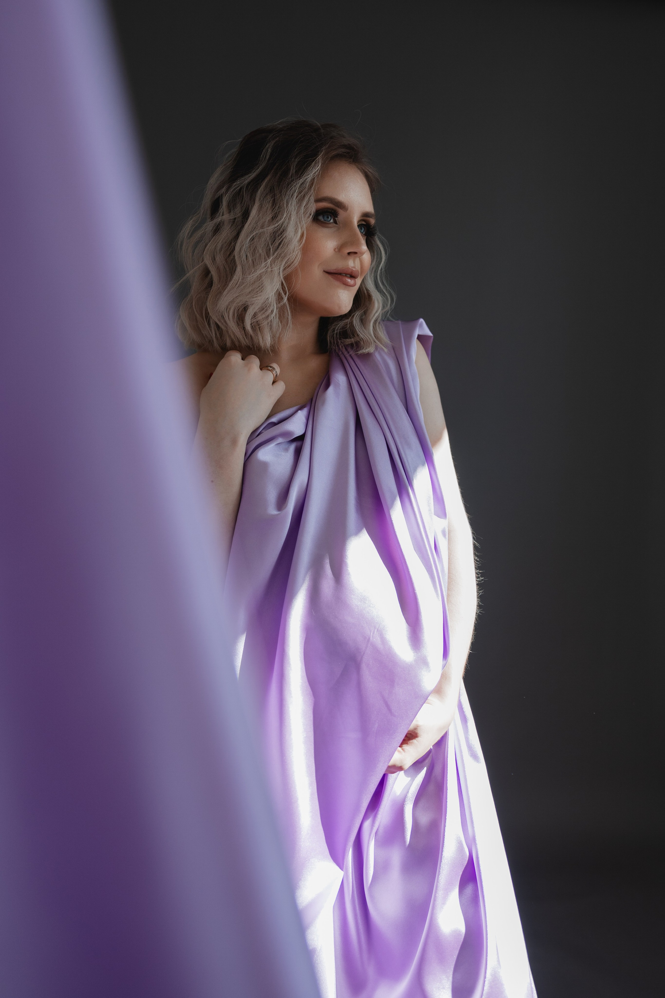 Babybauch Shooting im Fotostudio | Schwangerschaftsfotos in Bochum. Hochzeitsfotografin Bochum | Halyna Reiche Fotografie NRW