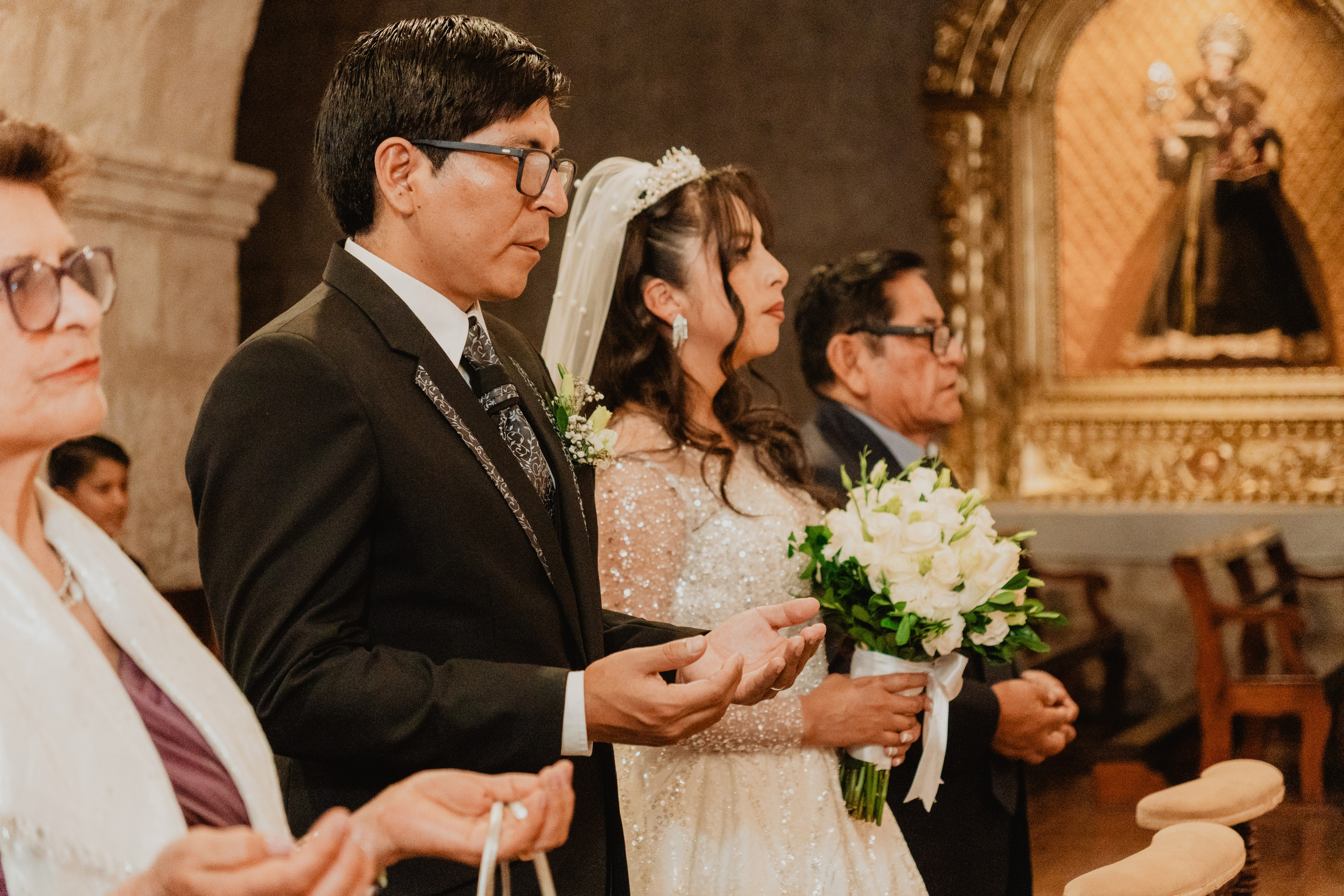 FERNANDO + MARIBEL | BODA RELIGIOSA. Studio KVTA | Fotografía y Video de Bodas en Arequipa