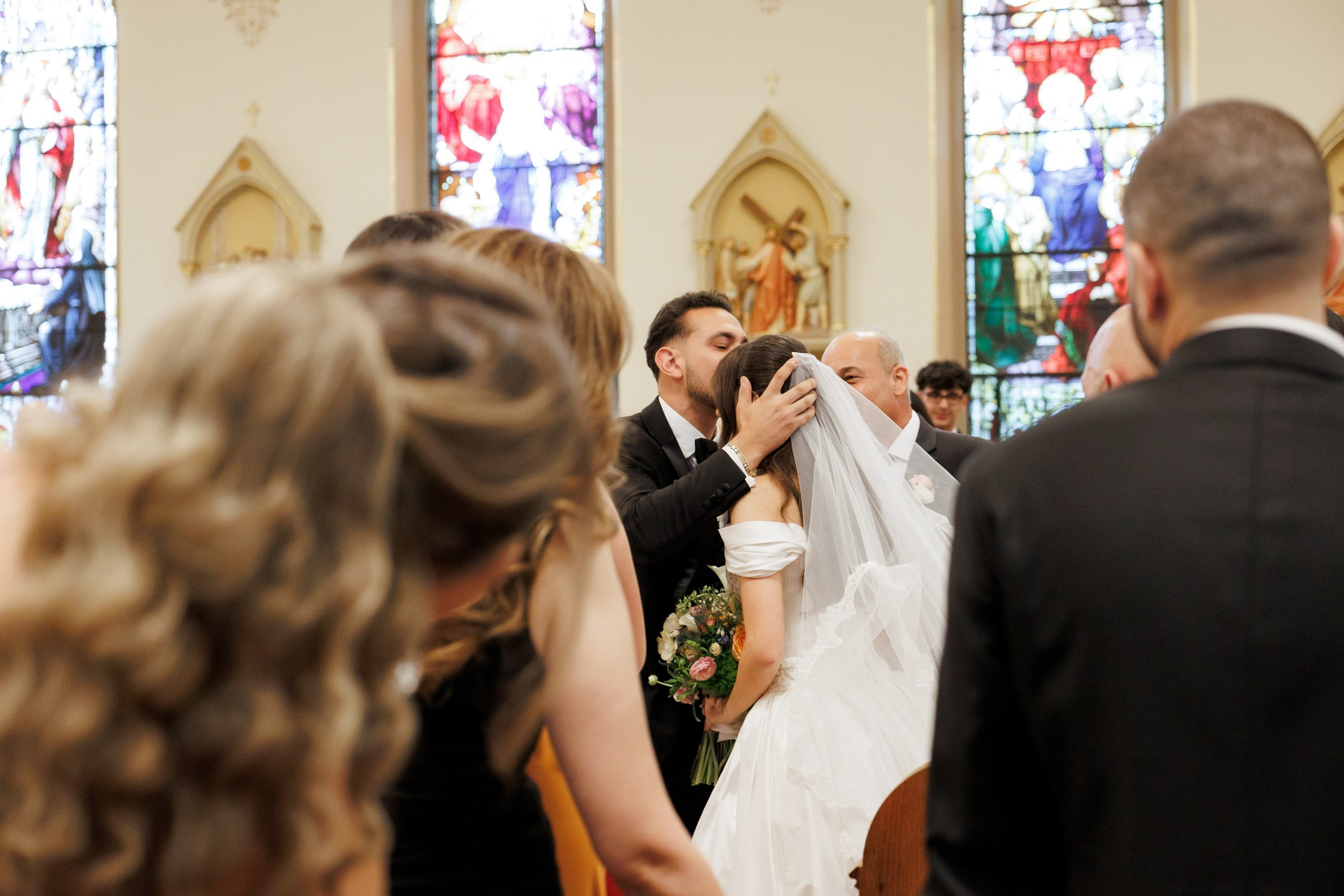 Jewel and Geovany. Wedding Photo & Video