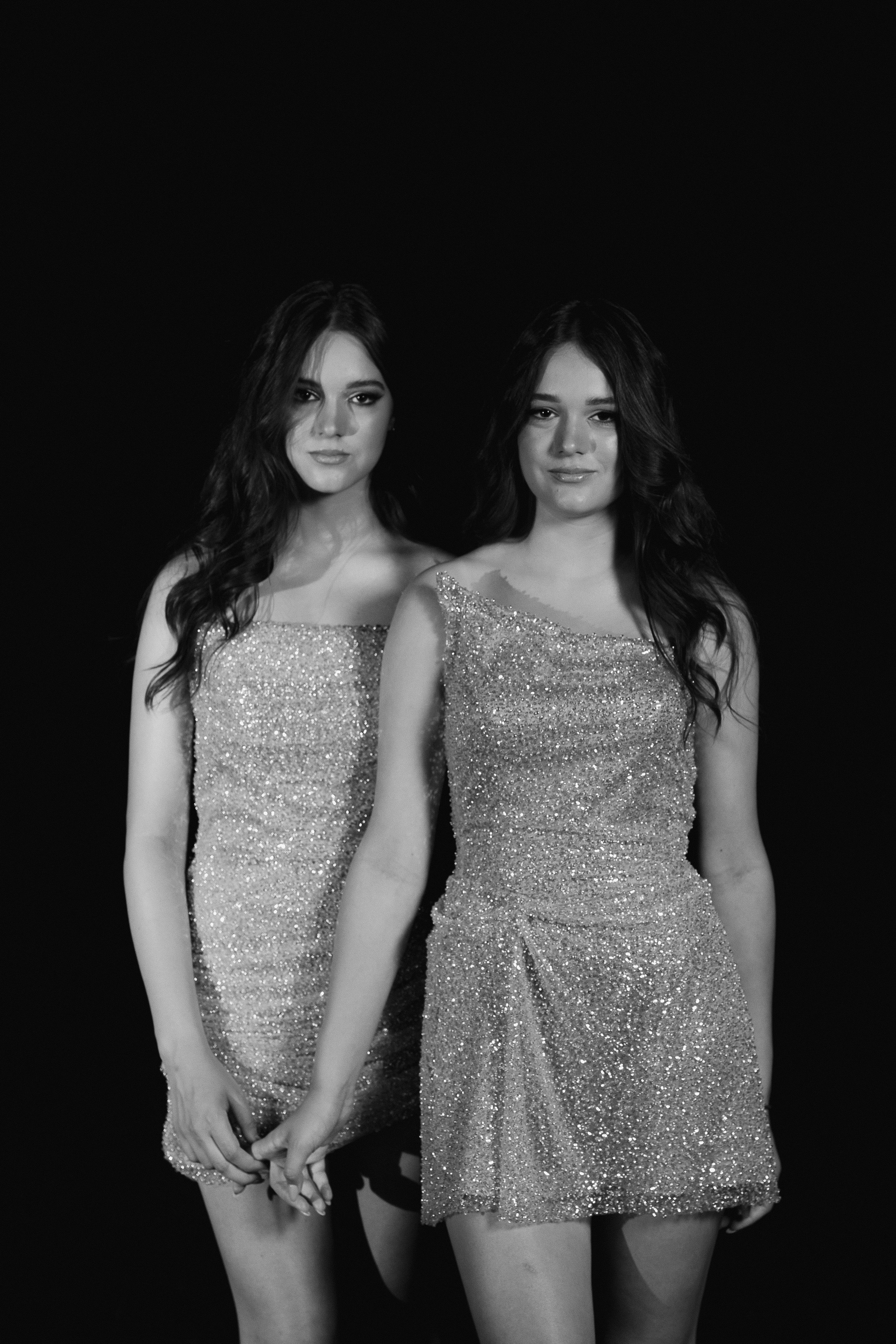 Nina & Nada. Golub Photography | Events & Portrait