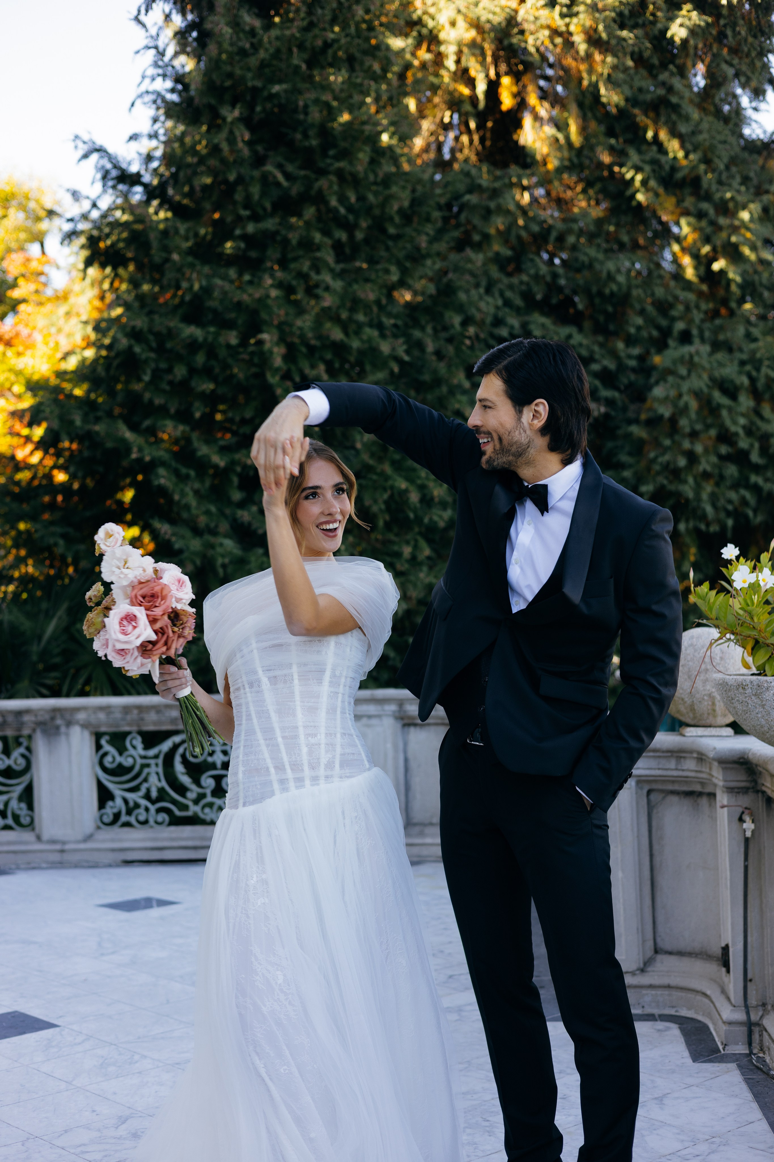 Catherine and Samuel. Sara Luca Wedding Photographer in Italy and Europe