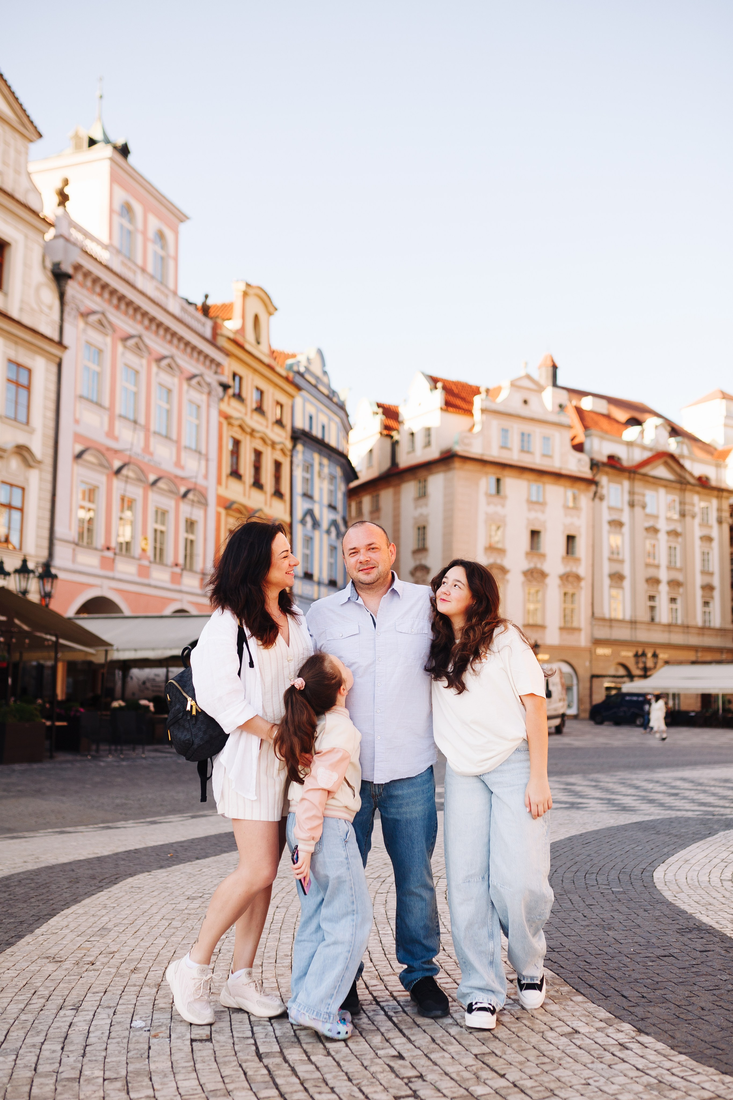 Alina, Alexey, Valeria & Nikol. Photographer in Prague for tourists