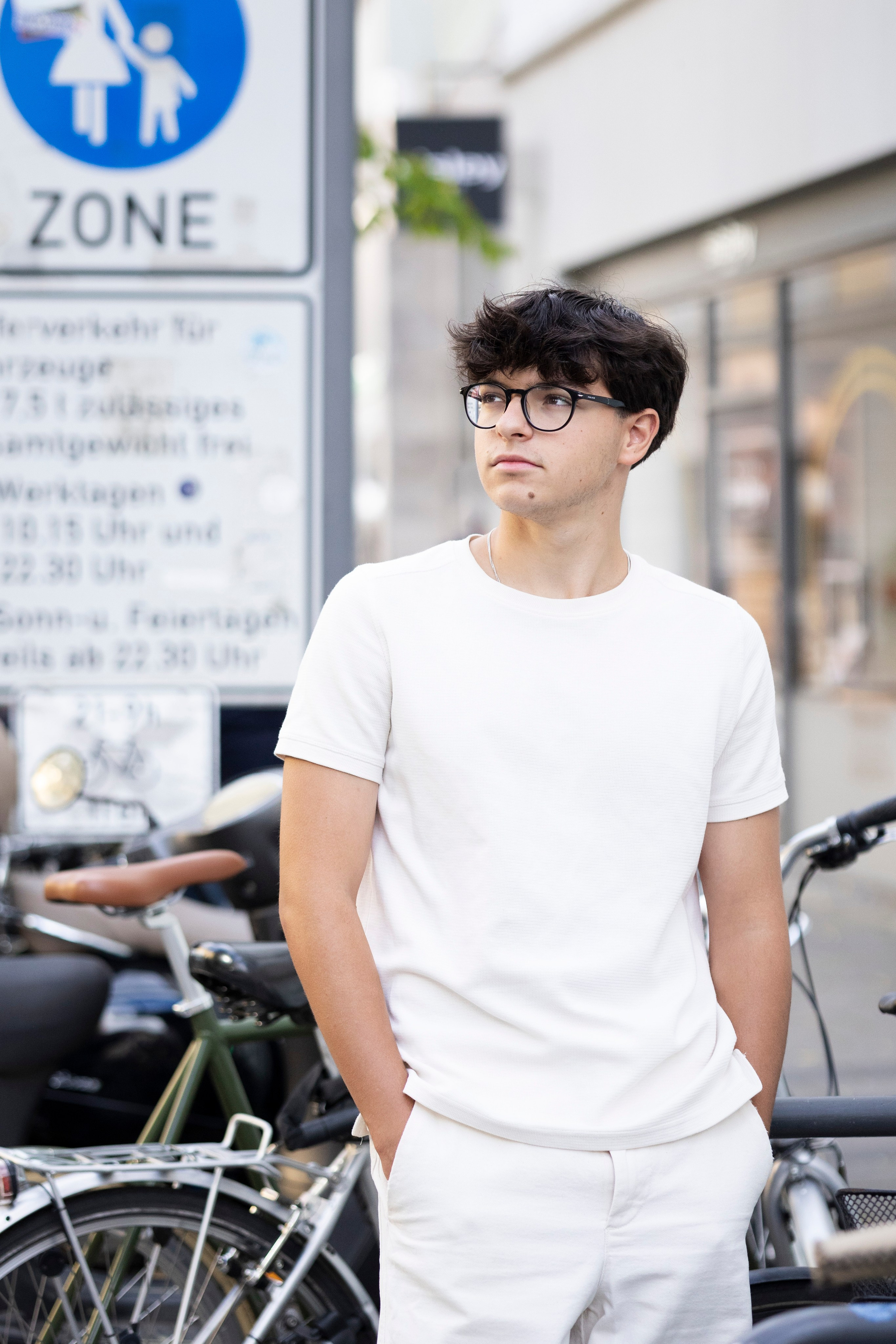 Alesandro. Photographer in Munich