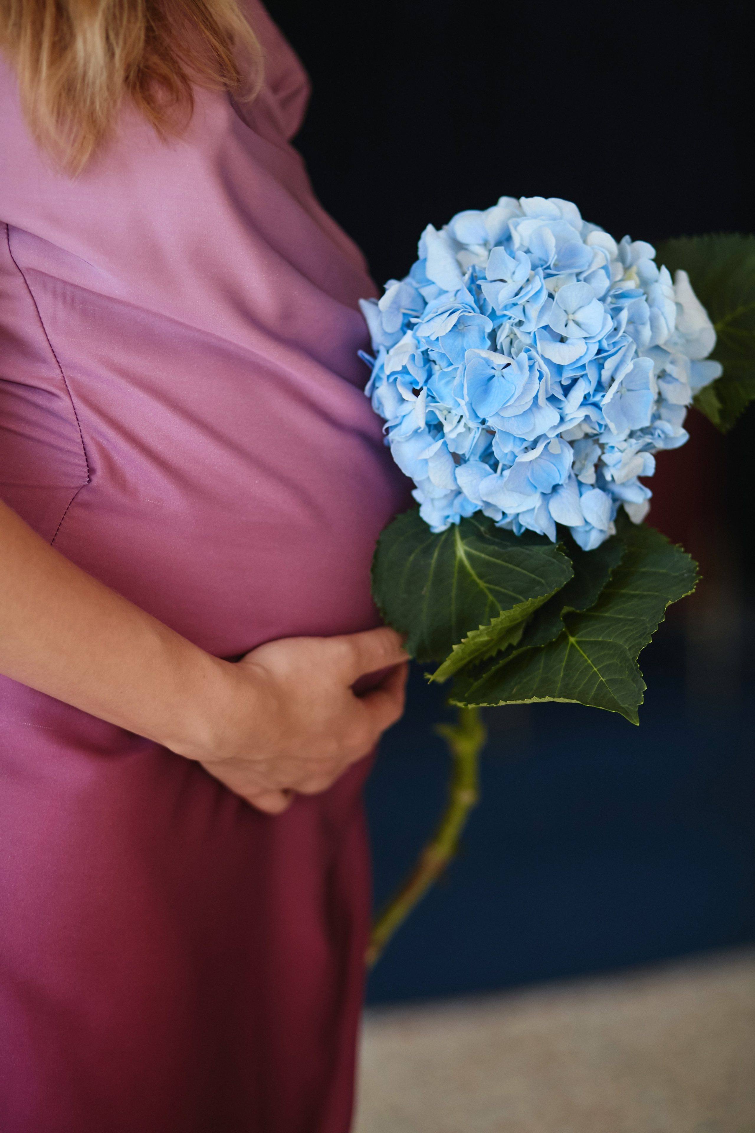 Olena. Amazing photo session at a time convenient for you. Y