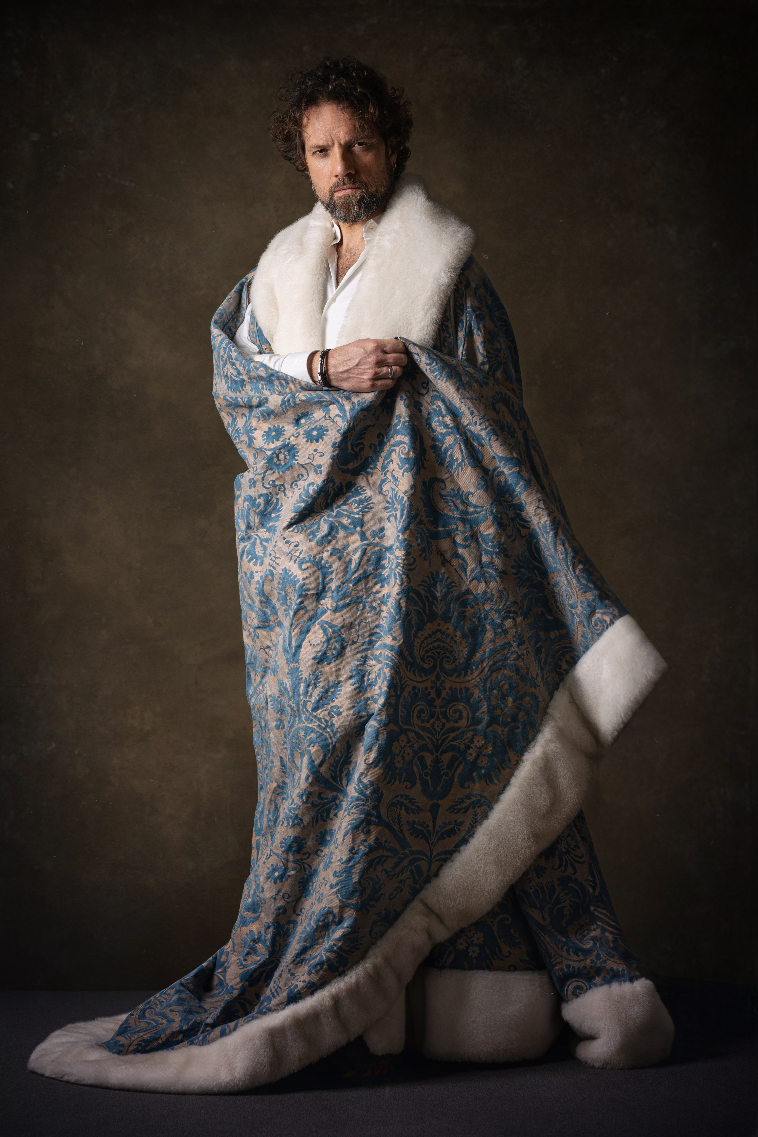 MIRKO ROSCHKOWSKI. Portrait photographer in Germany and all over Europe Mischa Blank