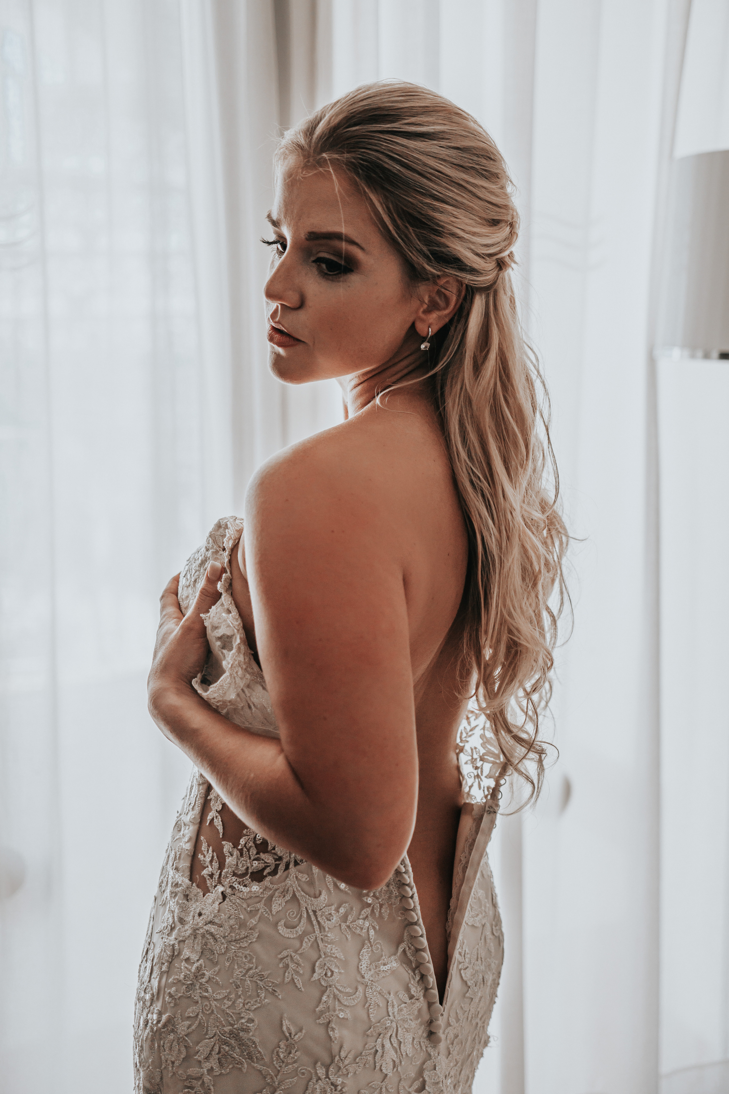 Authentic wedding morning portrait in beachfront villa in Cabo