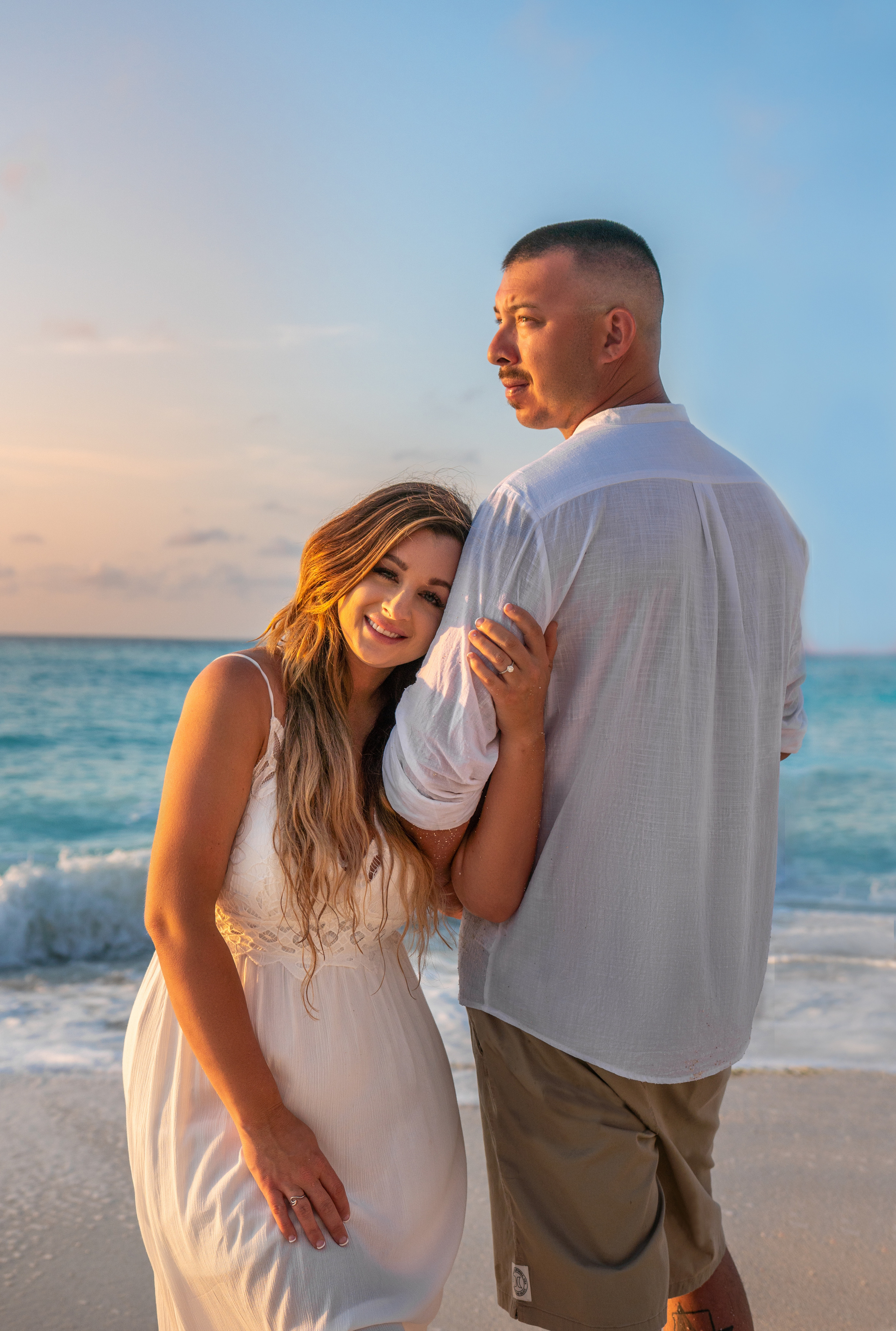 Luxury beach photoshoot for couples in Cancun