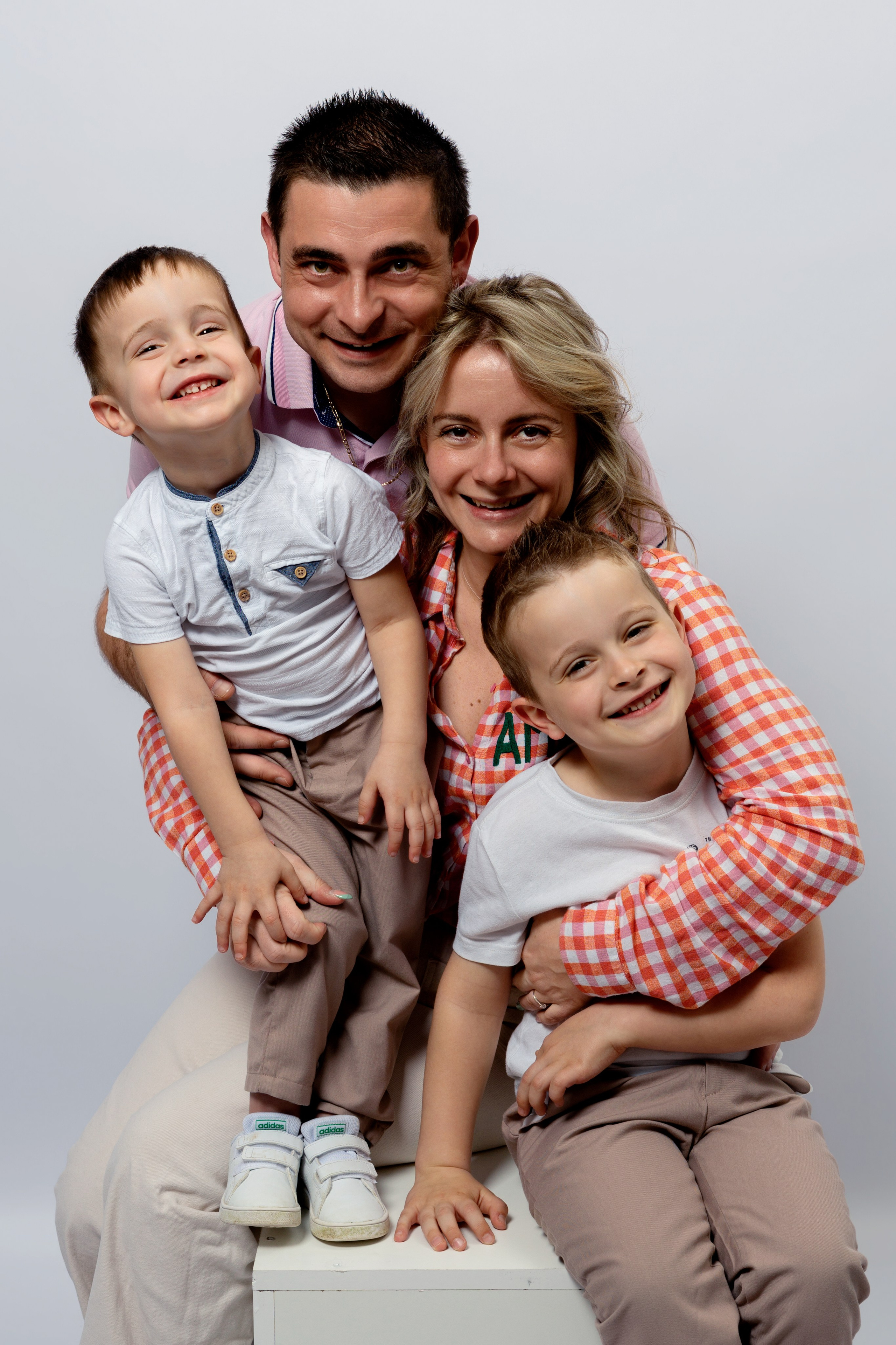 MELODY & Co. Petit trésor photos de famille, grossesse et nouveau-né à Roanne