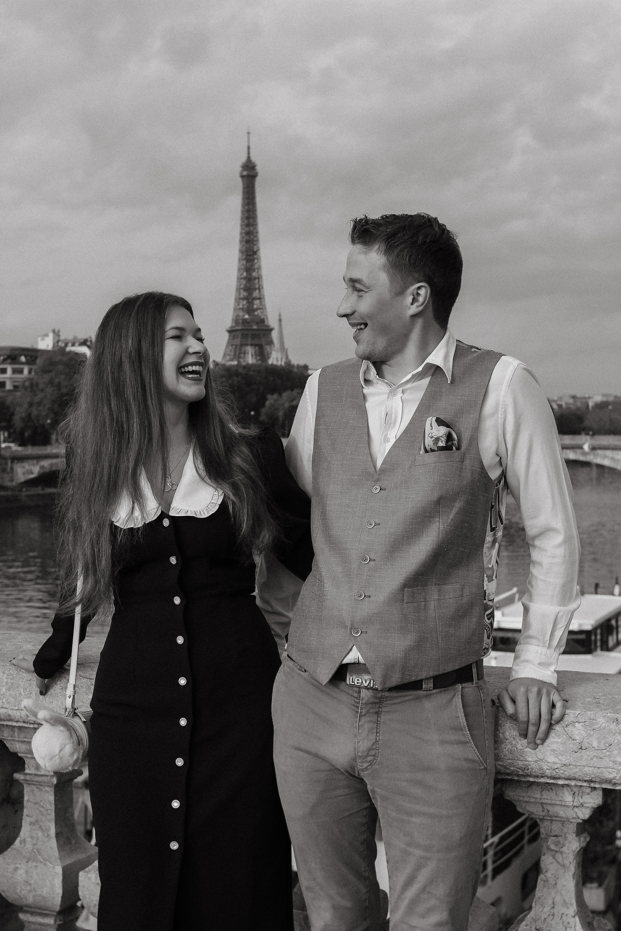 Love Story фотосессия Марина и Александр в Париже | Vlada Photo Art. Фотограф в Париже