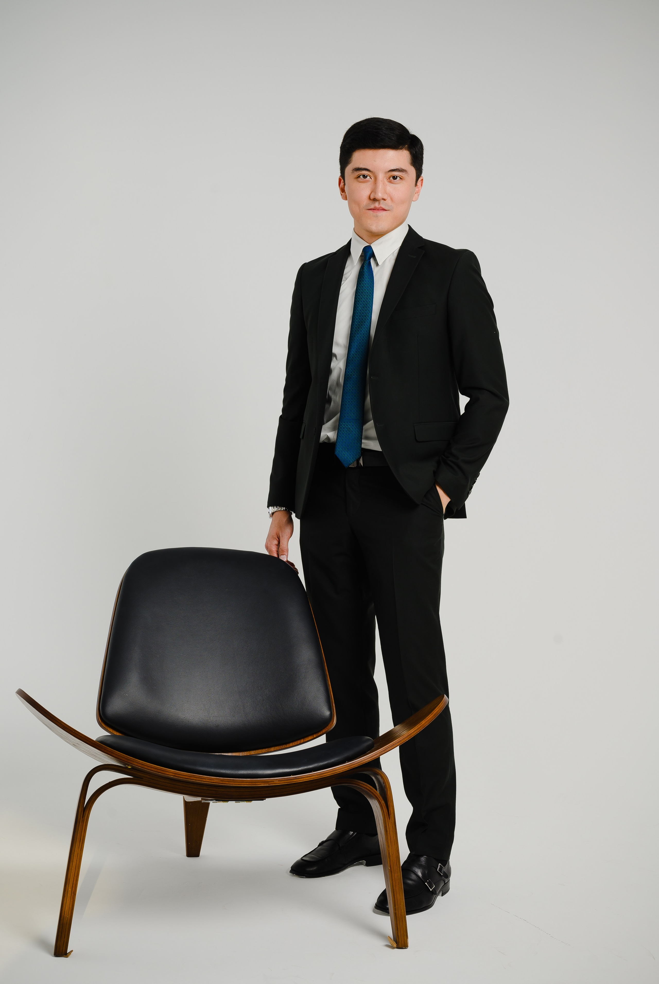 Деловые портреты. Фотограф в Бишкеке