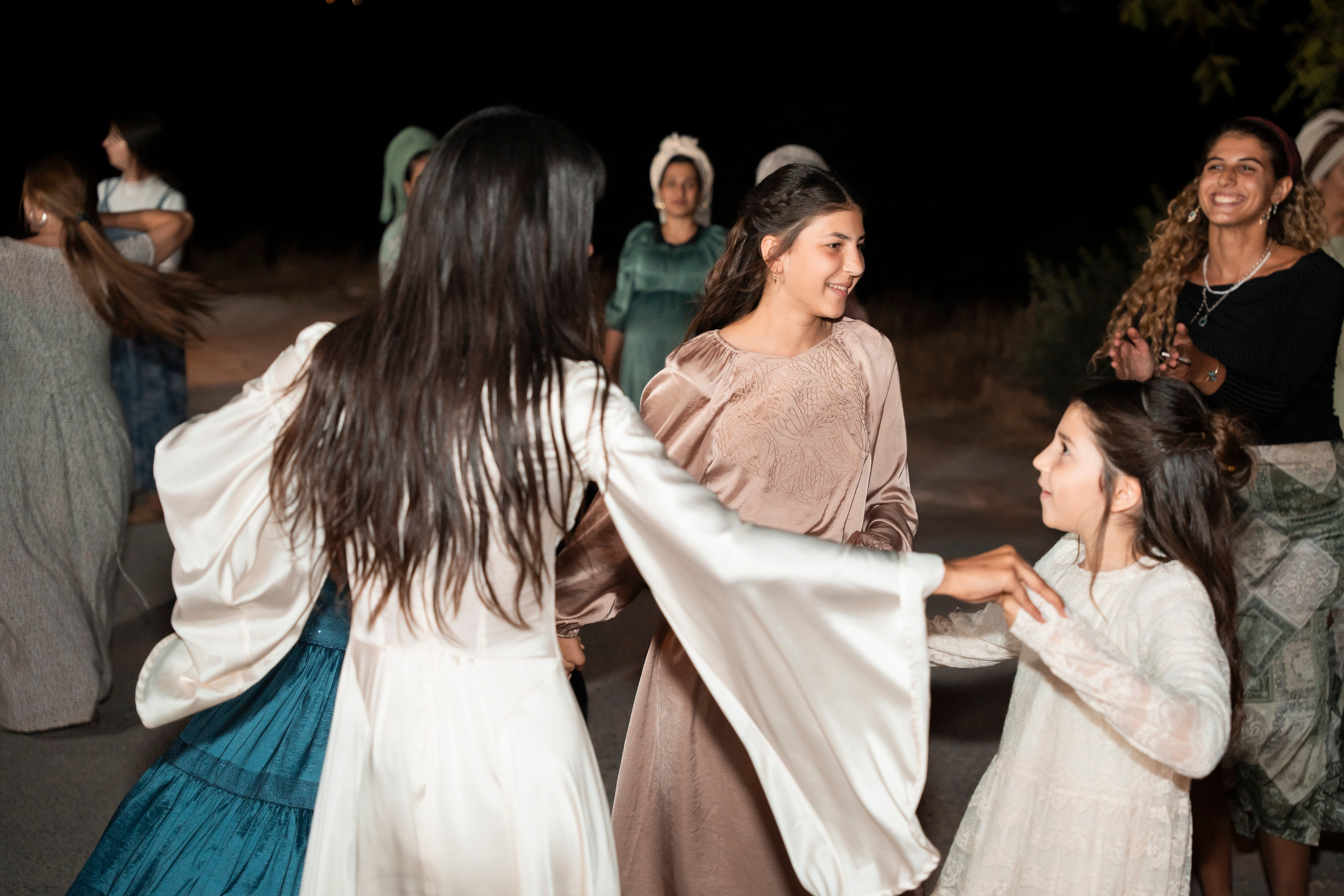 עדן ושלהבת. יוסף מזרחי צילום חתונה, ברית וזוגיות. צלם מקצועי שאוהב להוציא אתכם הכי יפים ברגעים הכי מרגשים