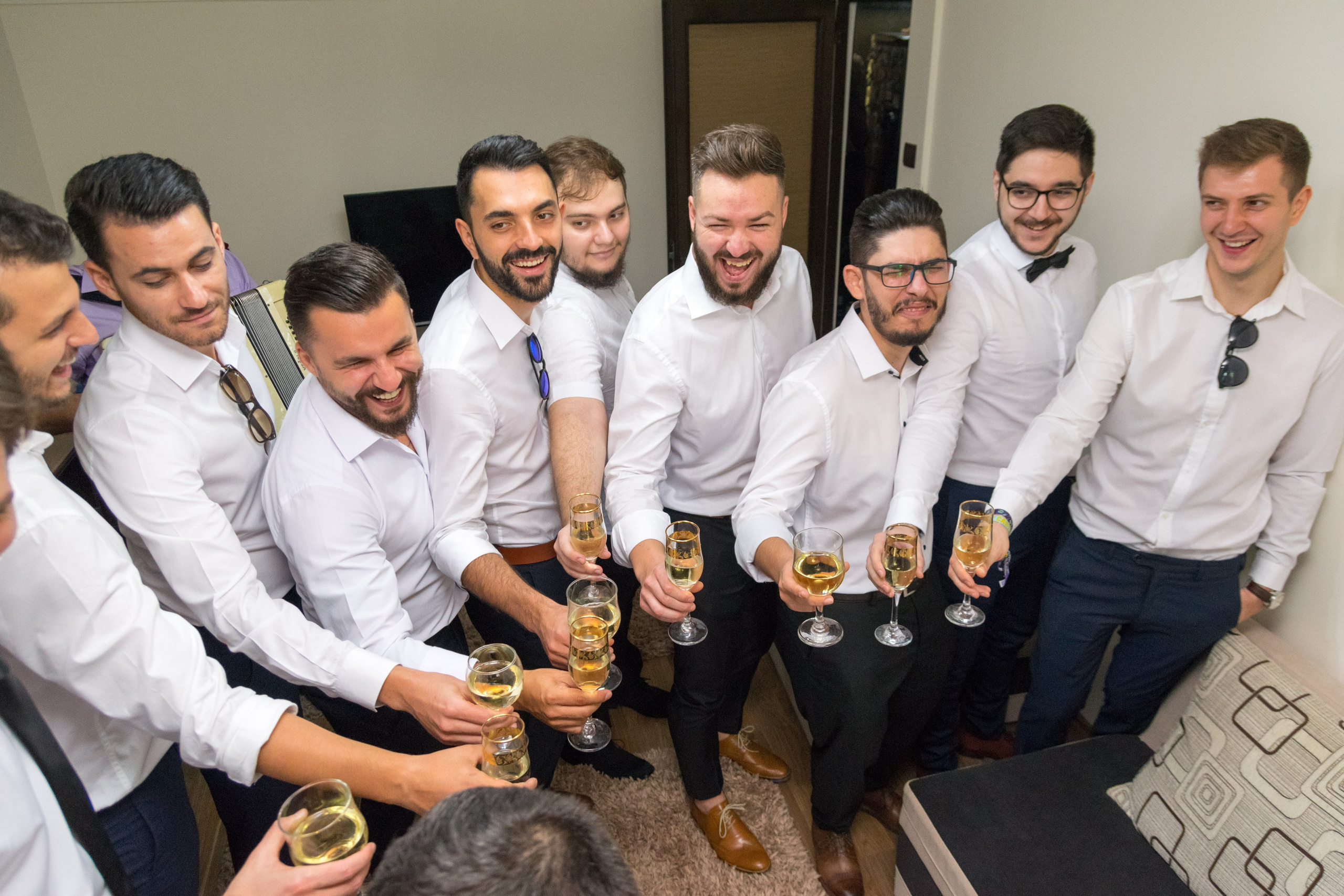 Wedding photographer, Bucharest wedding photographer, photo offer 2024, wedding photo offer, special wedding photographer, wedding photo services, wedding photo-video, Wedding Photo & Video Team - Videographer Bucharest, Team: wedding photographer & videographer, wedding photographer offer , free dates, portrait photographer, bride, wedding dress, jewelry photographer