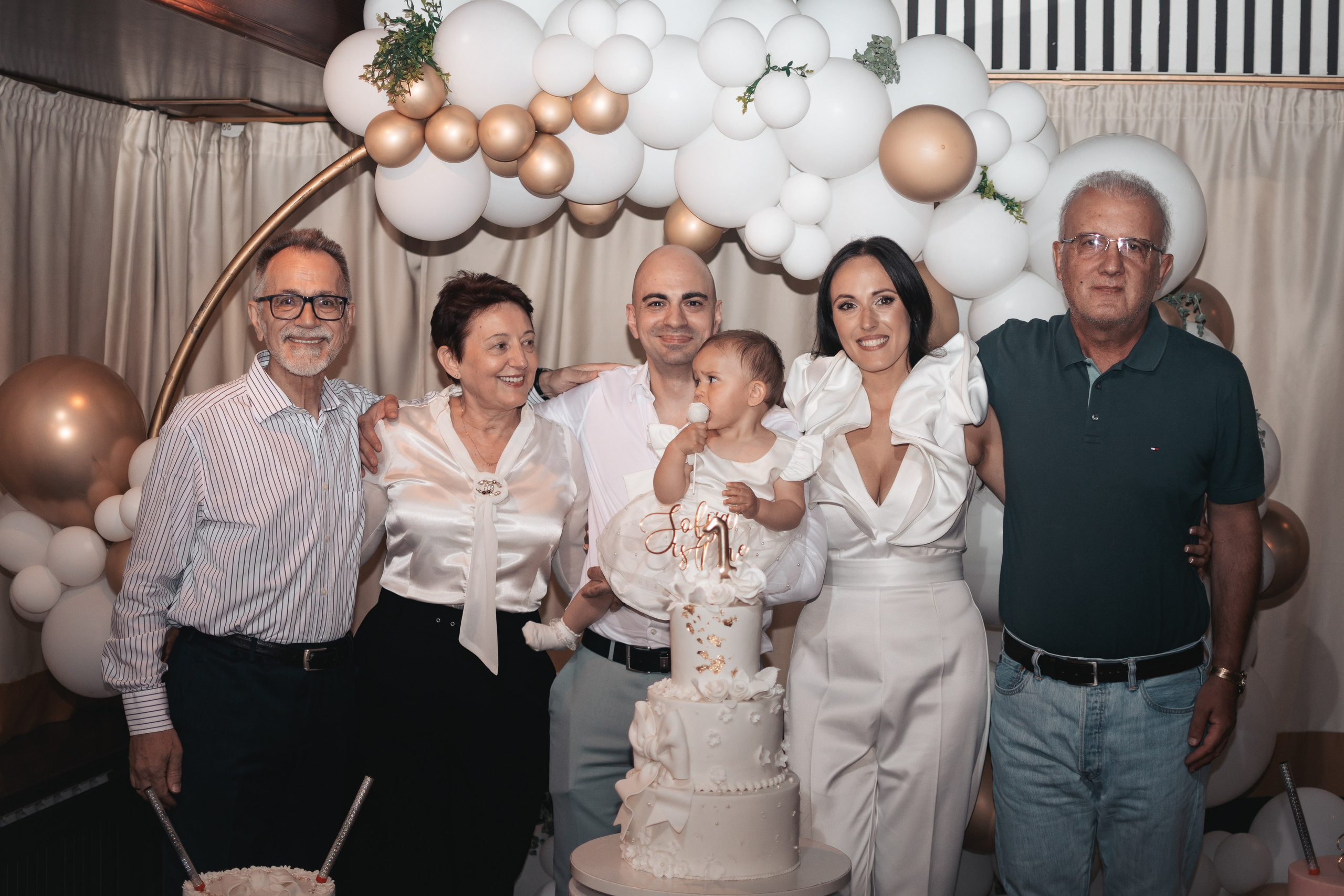 Sofija, krštenje i rođendan. BambinaaPhotography