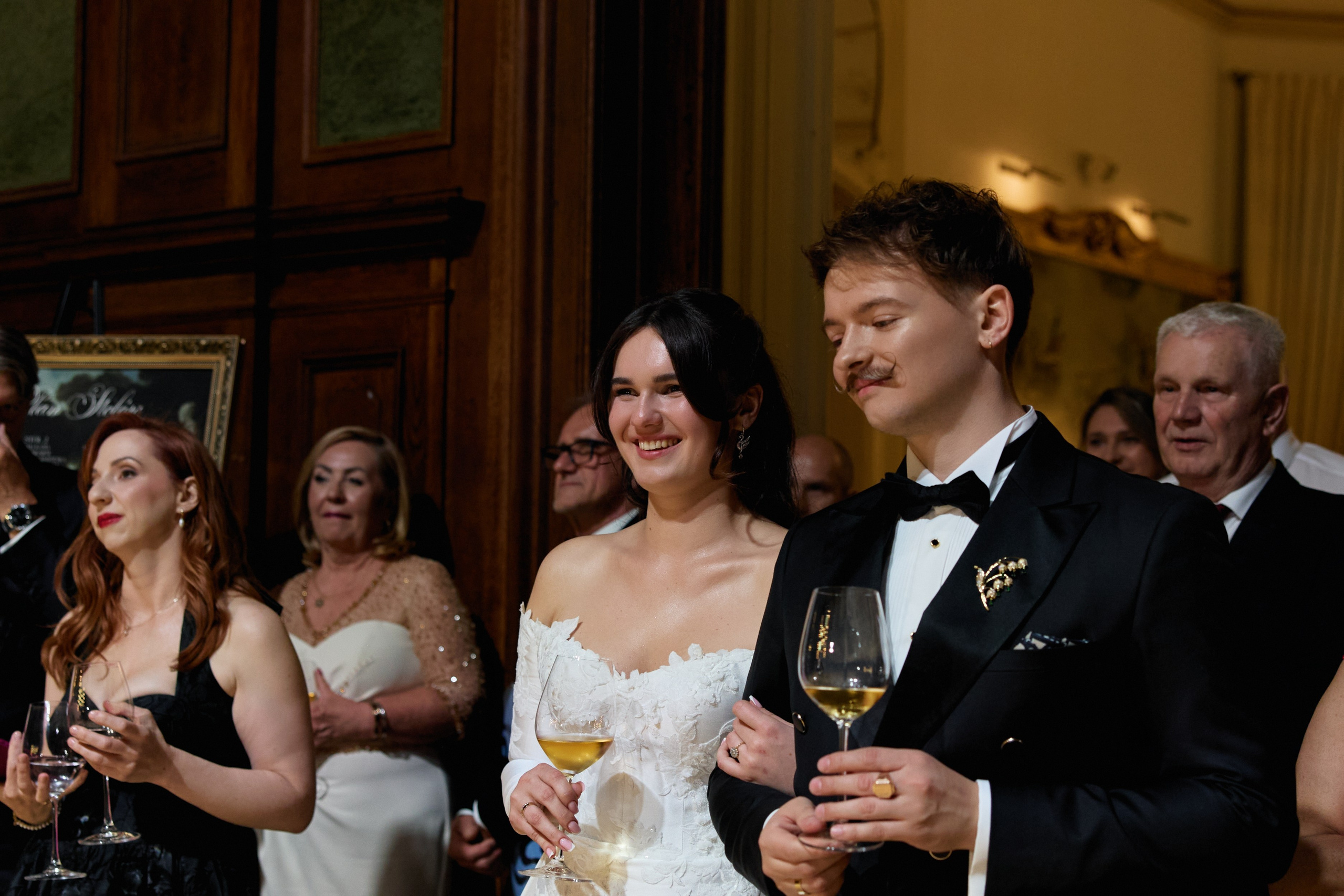Wiktoria & Kacper. Pałac Goetz. Fotograf ślubny i rodzinny w Krakowie Yana Klymova