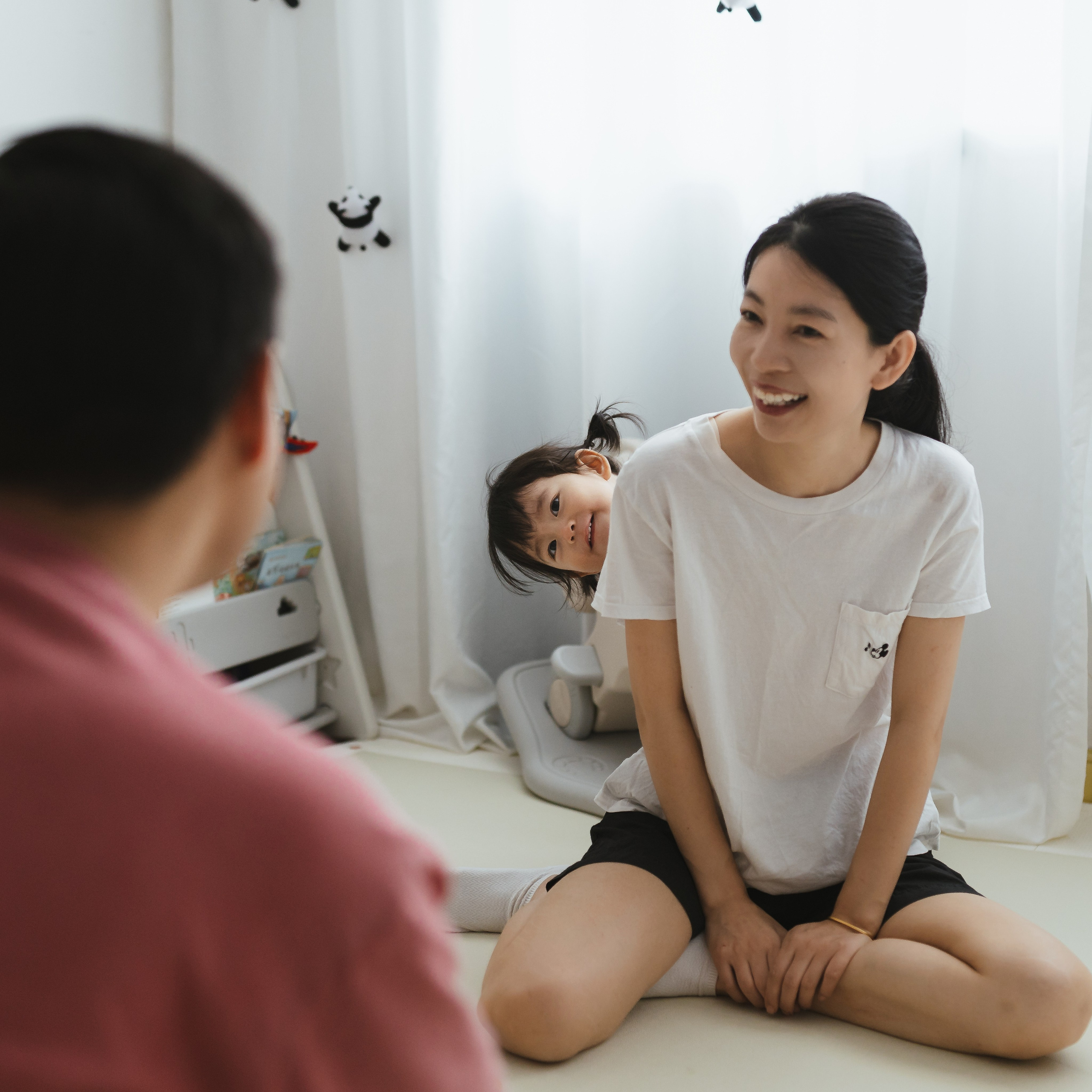 Family photograph in Shanghai. Shanghai Family Photographer Dora