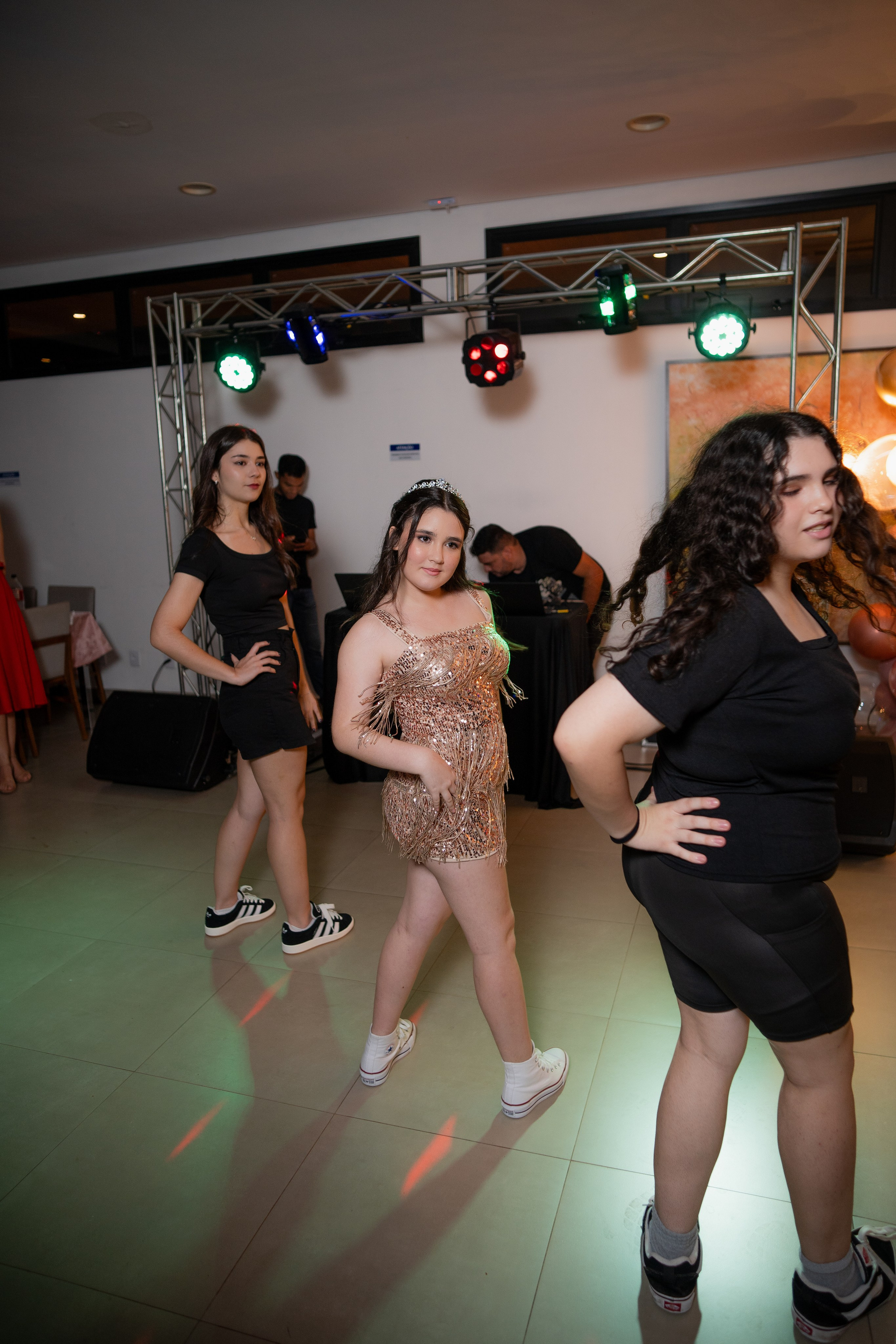 Maria Laura — Villa de León / Bauru SP. Robson Colaço
