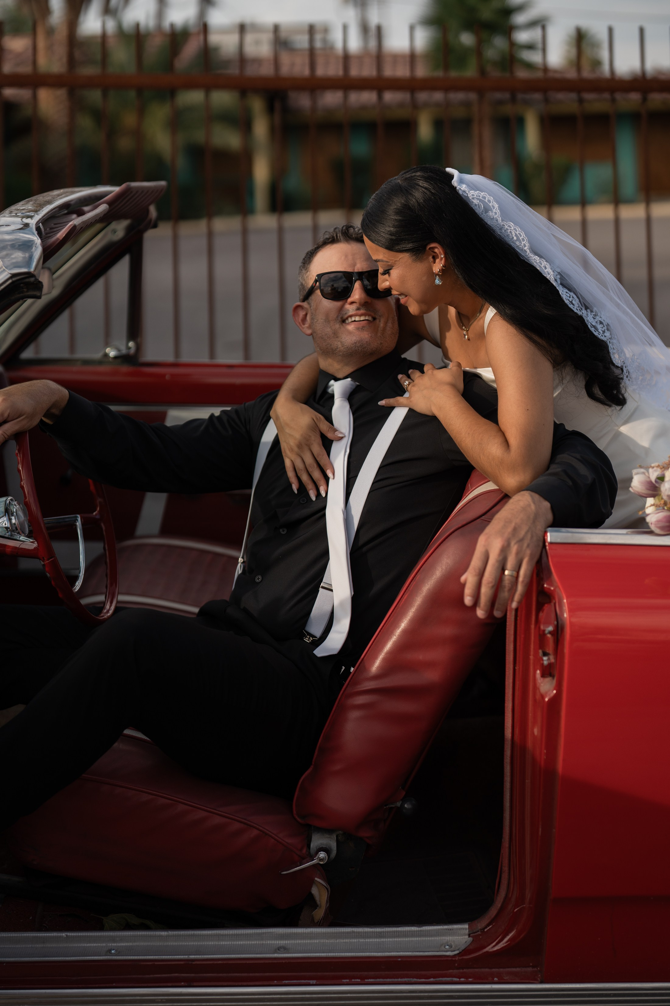Stephanie&Ryan. Wedding & elopement photographer Viktoriya Kravtsov. Las Vegas
