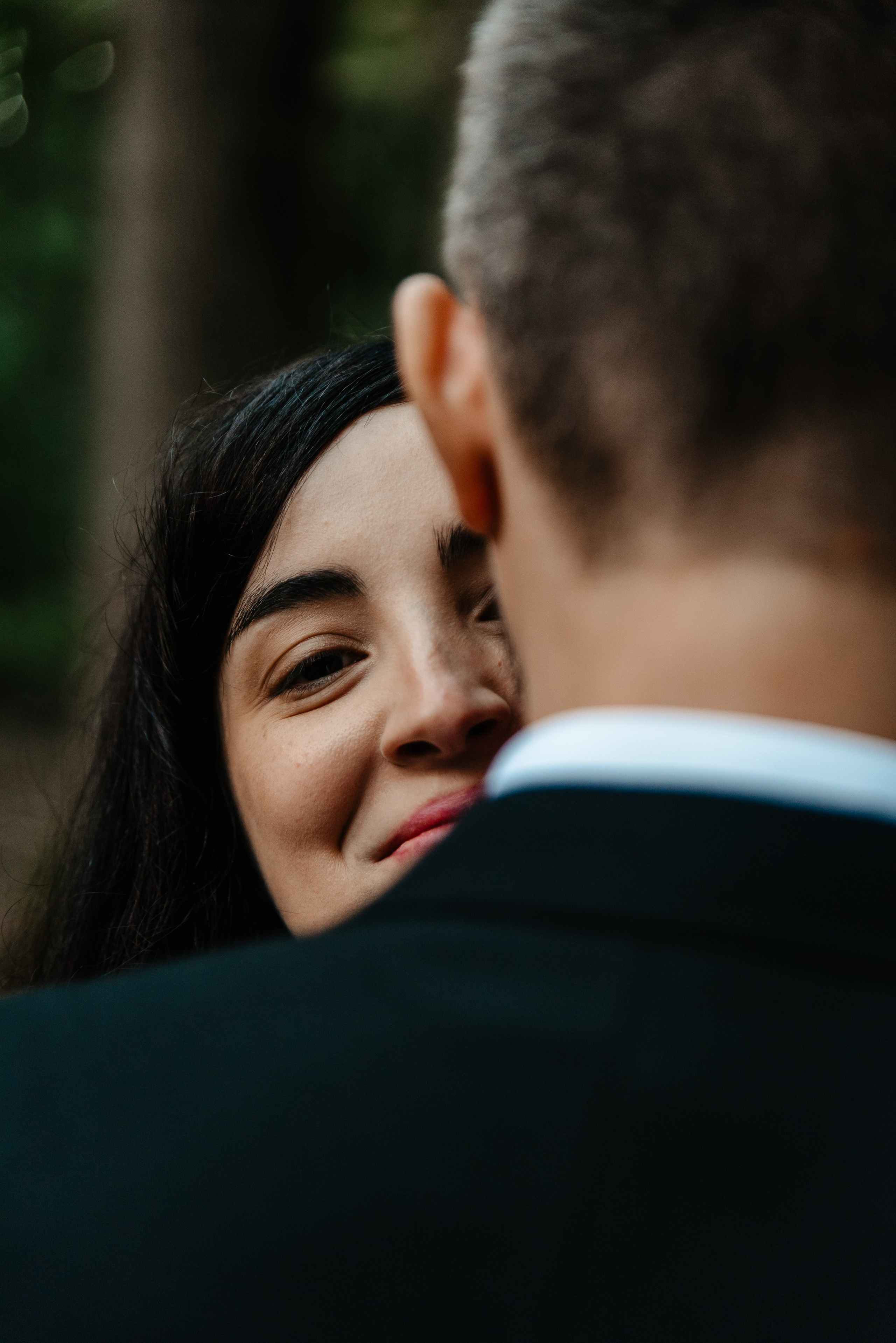 Trash the dress Bucuresti, padurea Baneasa, save the date, sedinta foto padure, fotograf sedinta foto, fotograf indragostiti, foto speciale 