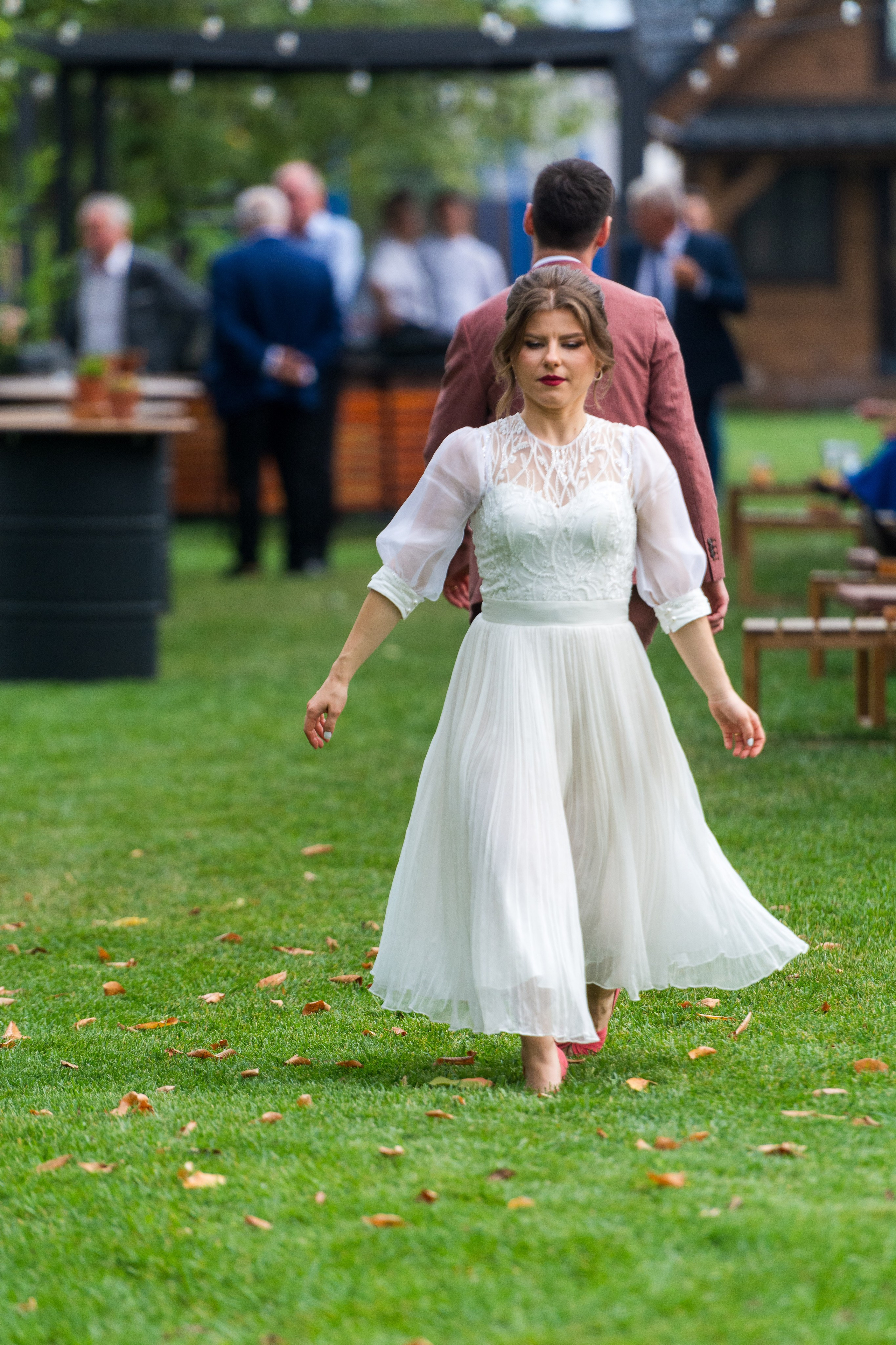 Blissful Garden photo session, wedding photos, Comana wedding photographer, Blissful Garden, wedding photos from the photo session, bridal posing, customs, professional wedding photography