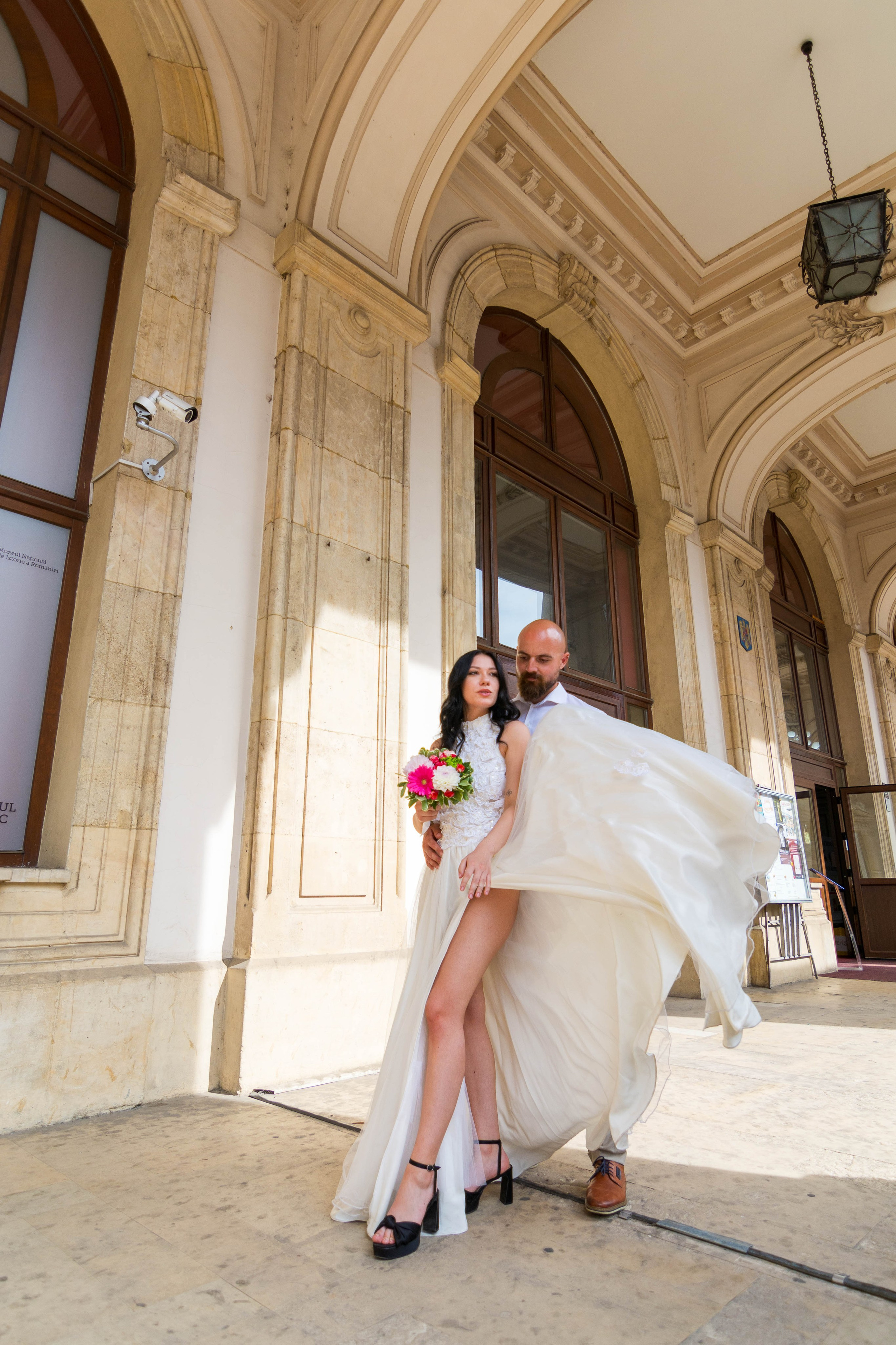 Centrul vechi. Wedding photographer from Bucharest Eugen Elisei
