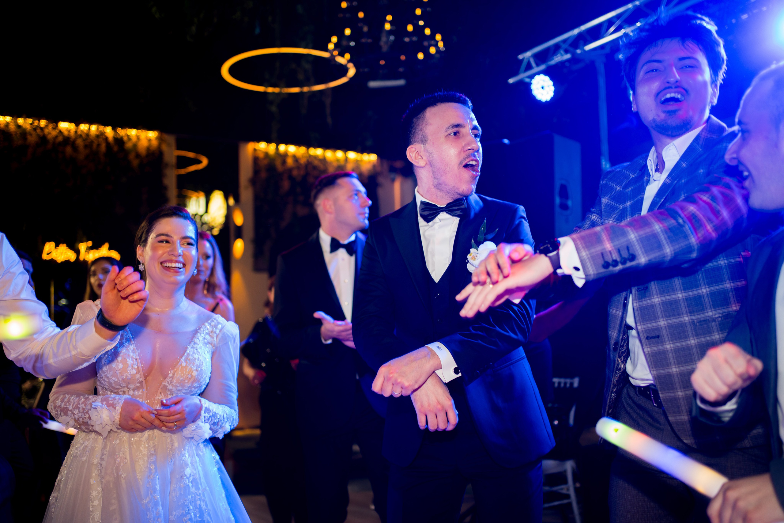 PARTY. Gabriel Florea — Fotograf nuntă București