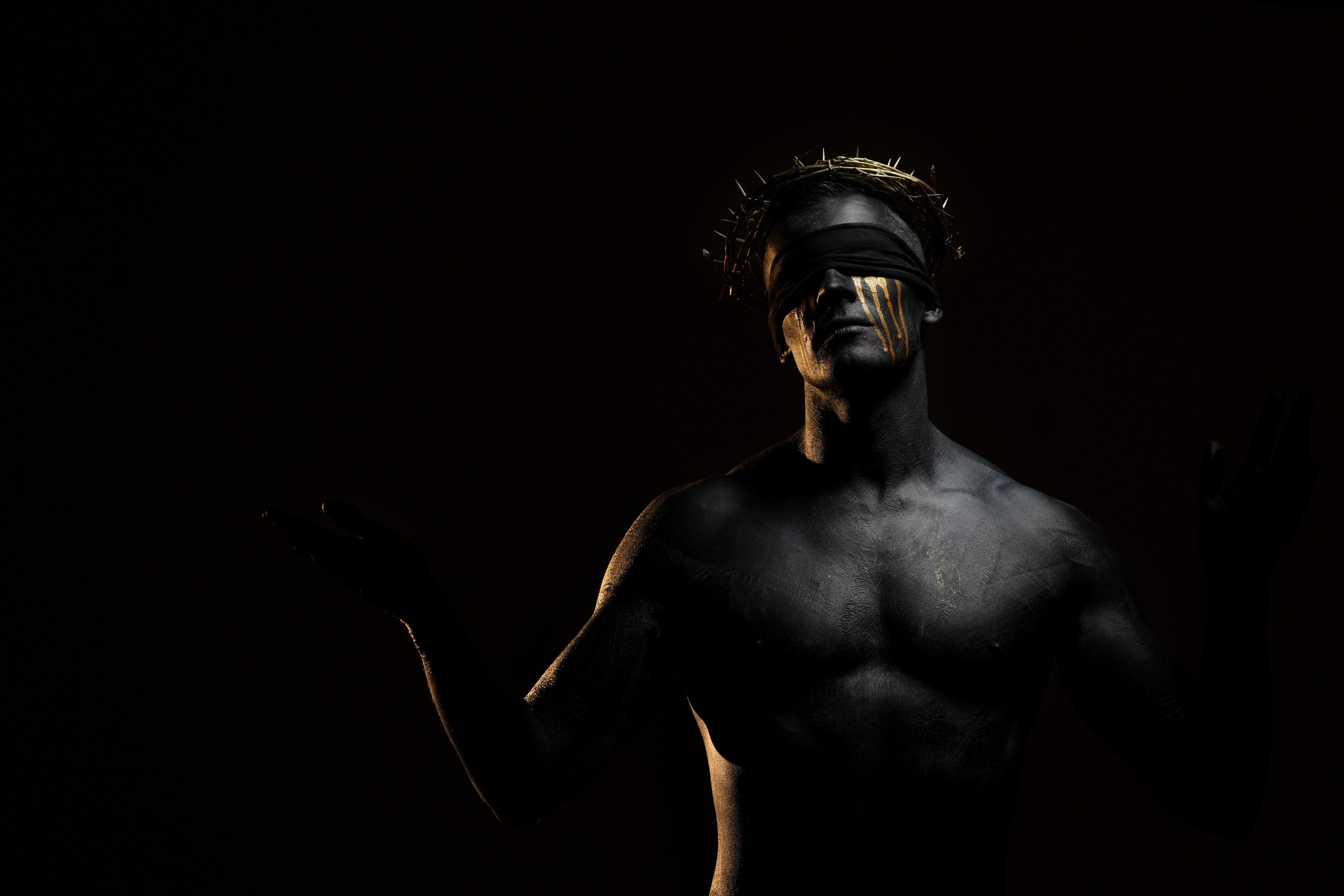 Художественные Фотосессии. Артем Алексенцев — Профессиональная Фотография в Бишкеке и Алматы