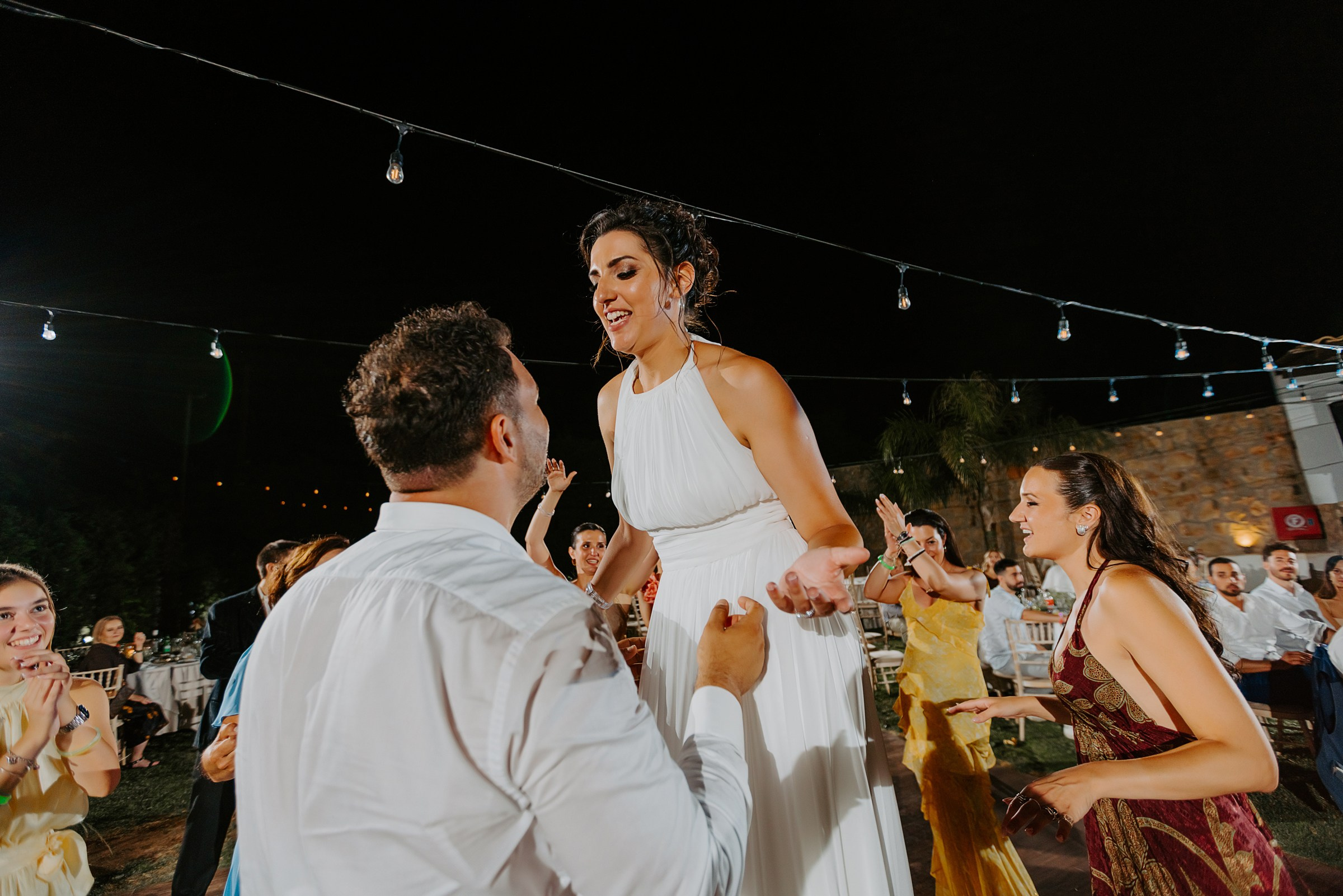 Valeria & Nikos. Φωτογράφος και βιντεογράφος γάμου