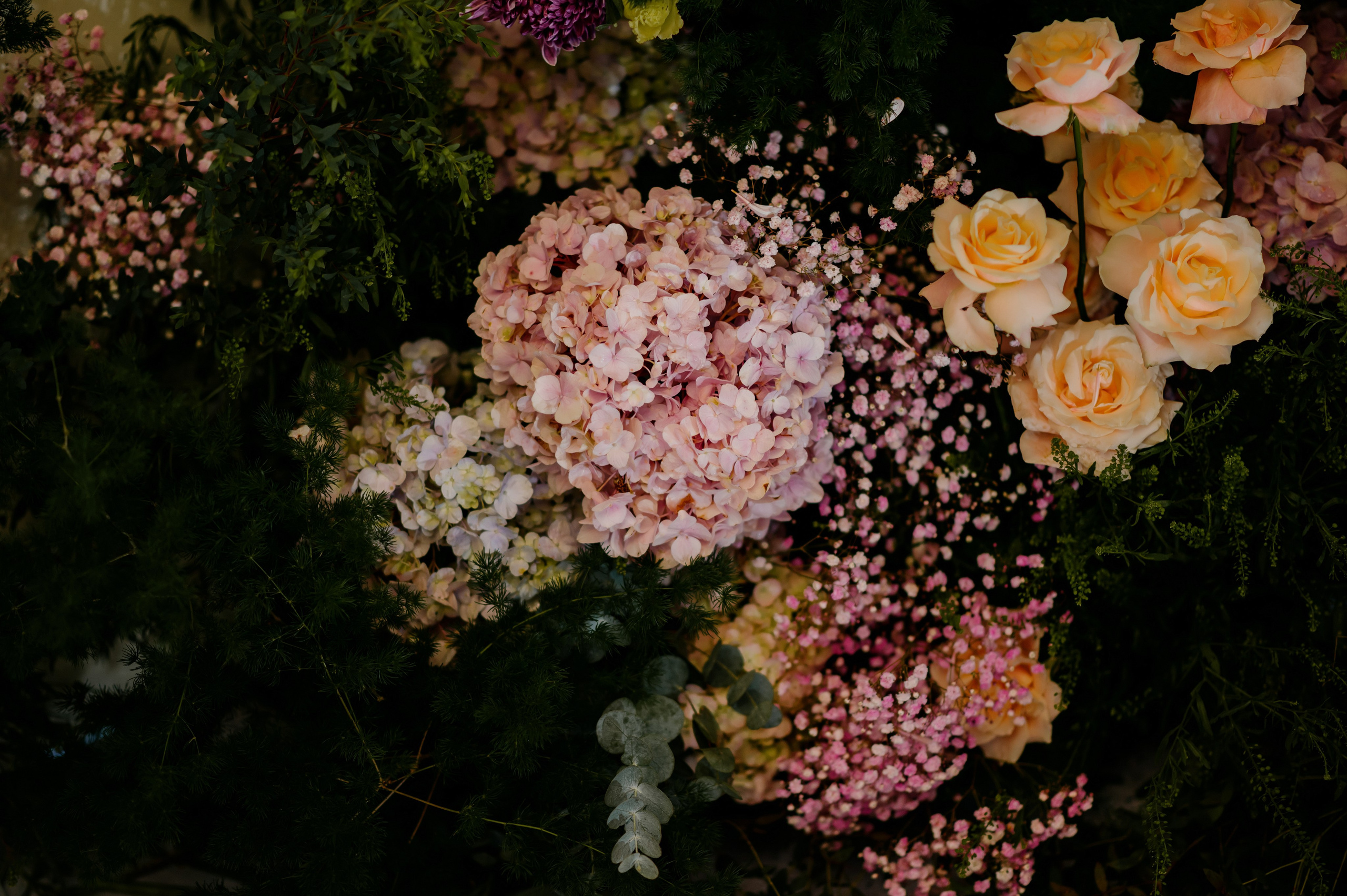KHANG & QUYEN / Lavela Hotel. Saigon Wedding Present | Art Beyond Moments