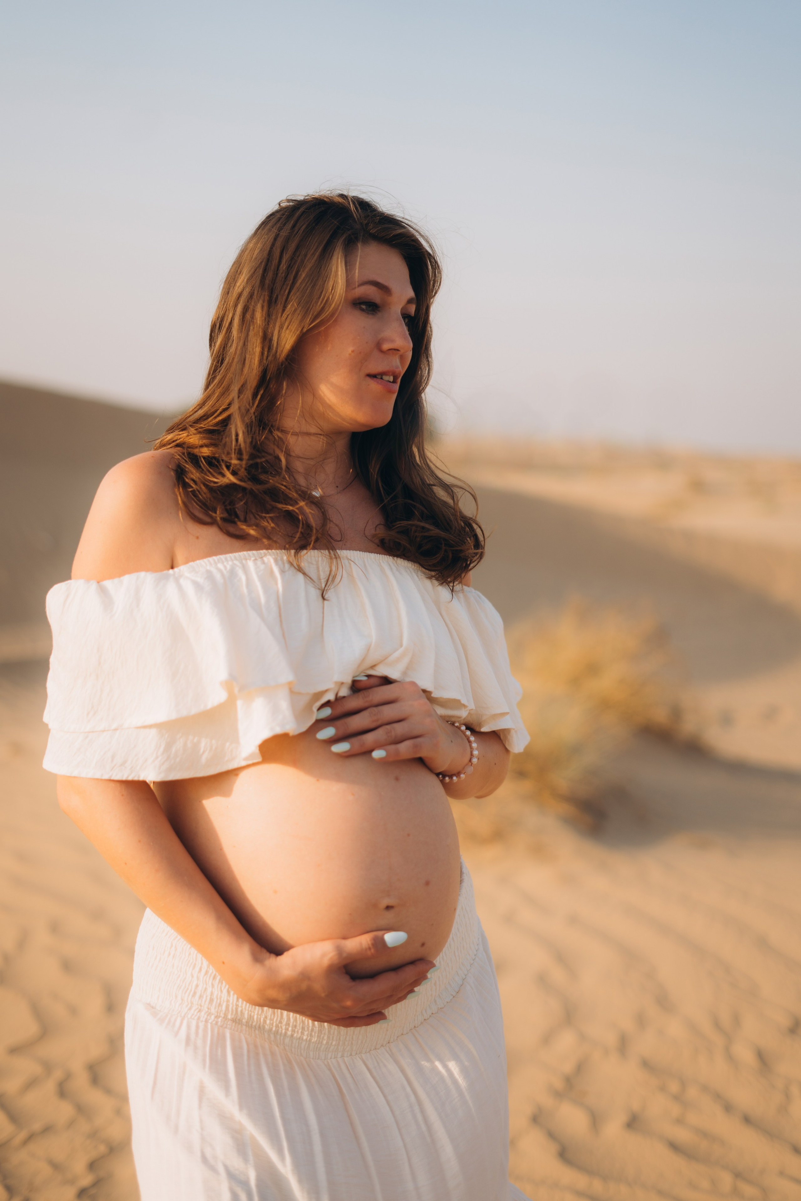 Golden Sands, glowing life. Angela Iakovleva — Family Photographer in Dubai