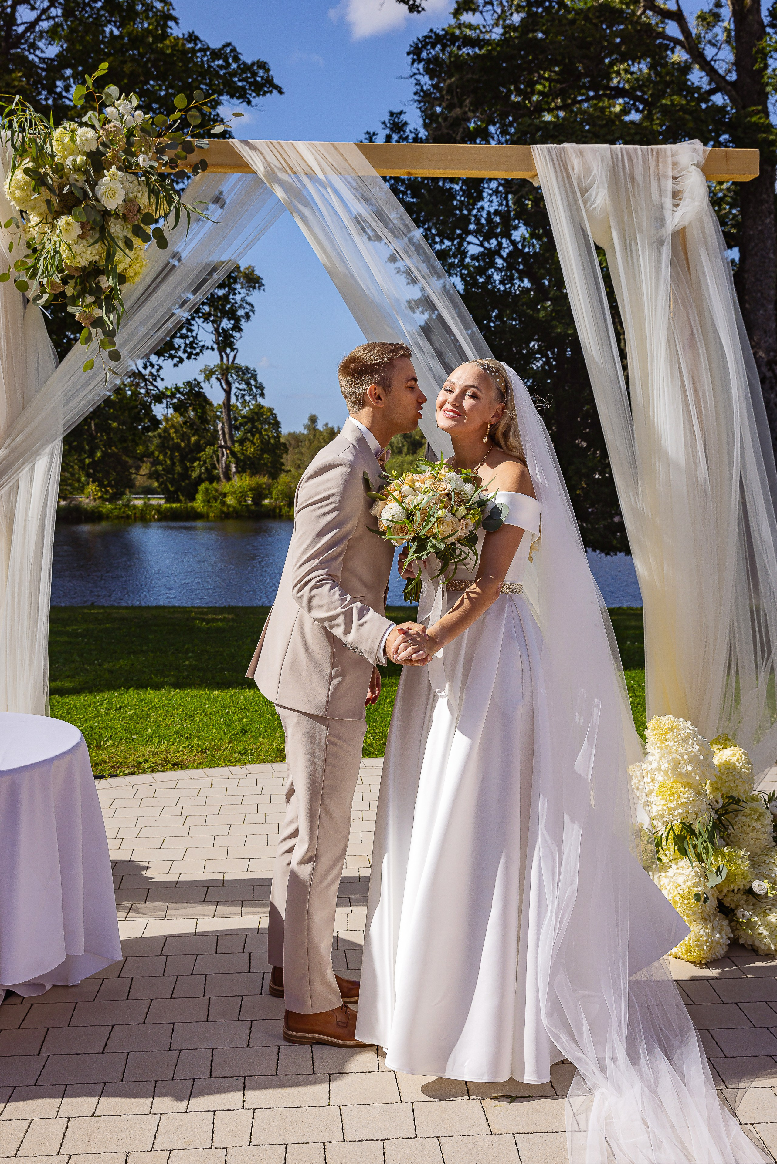 Wedding Day Felicita ♡ Gatis. Photographer Eduard Nesterov